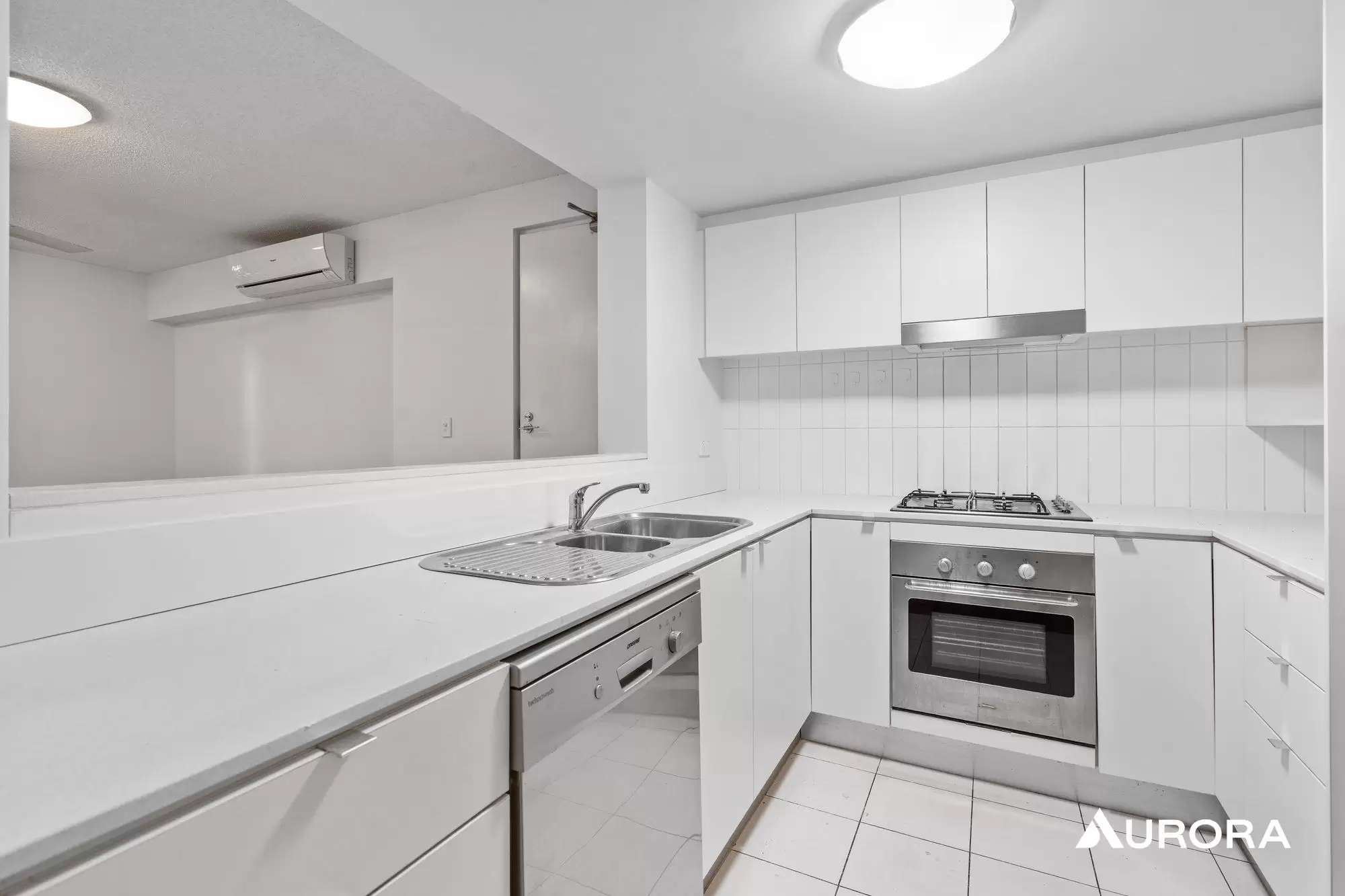 2/38 Robertson Street, Fortitude Valley Leased by Aurora Property - image 4