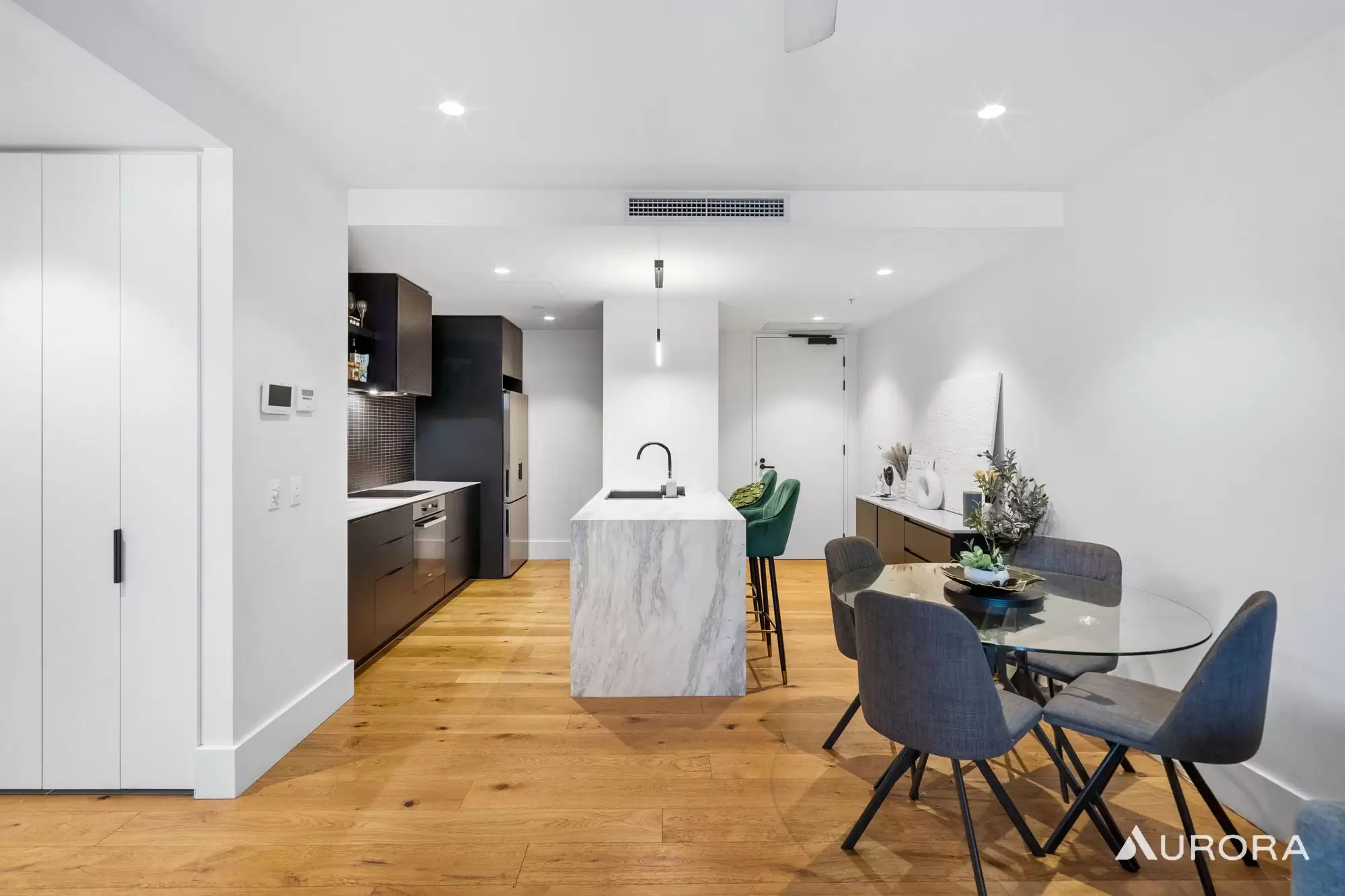 1402/7 Chester Street, Newstead Sold by Aurora Property - image 9
