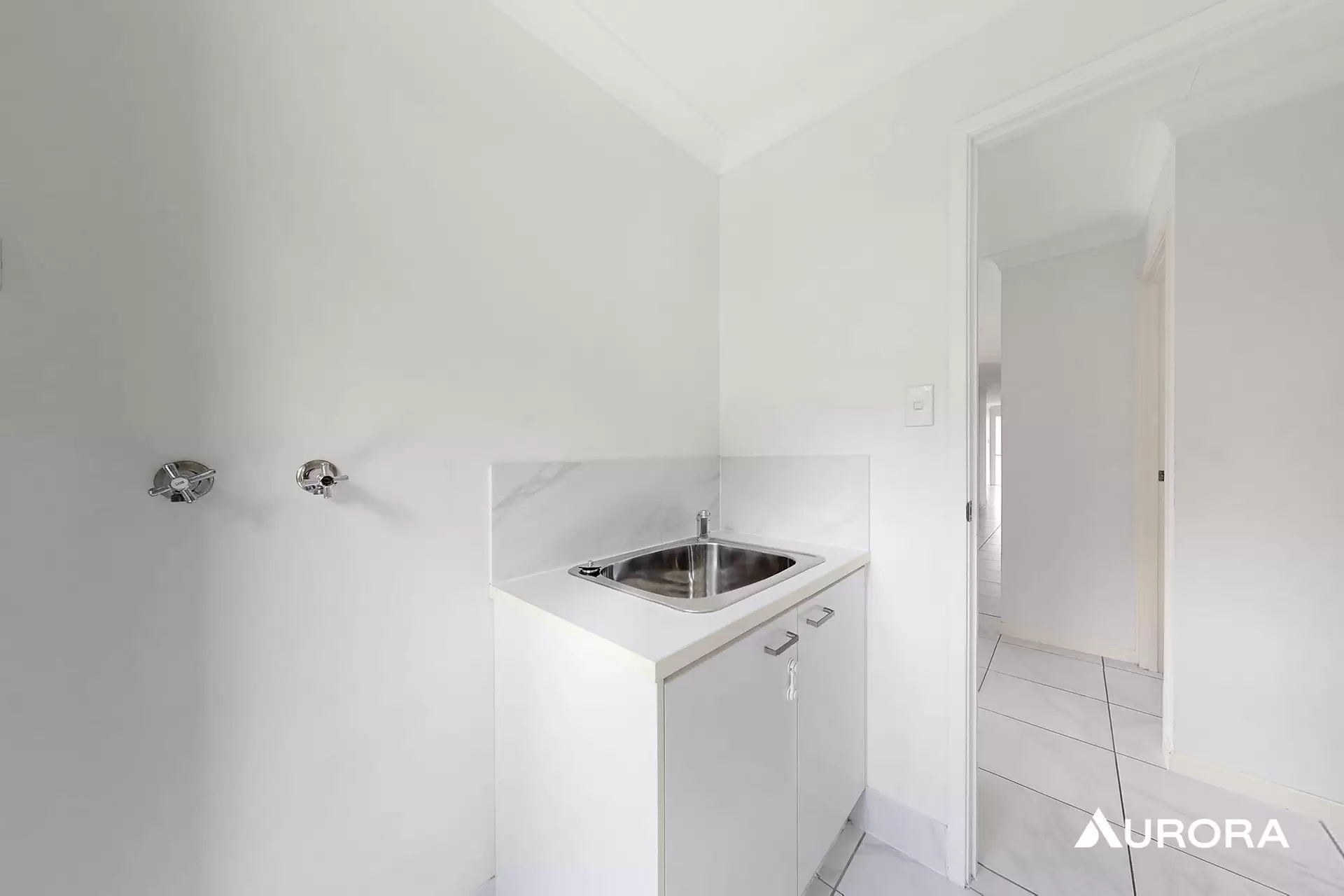 9 Tigerwood Place, Redland Bay Leased by Aurora Property - image 1