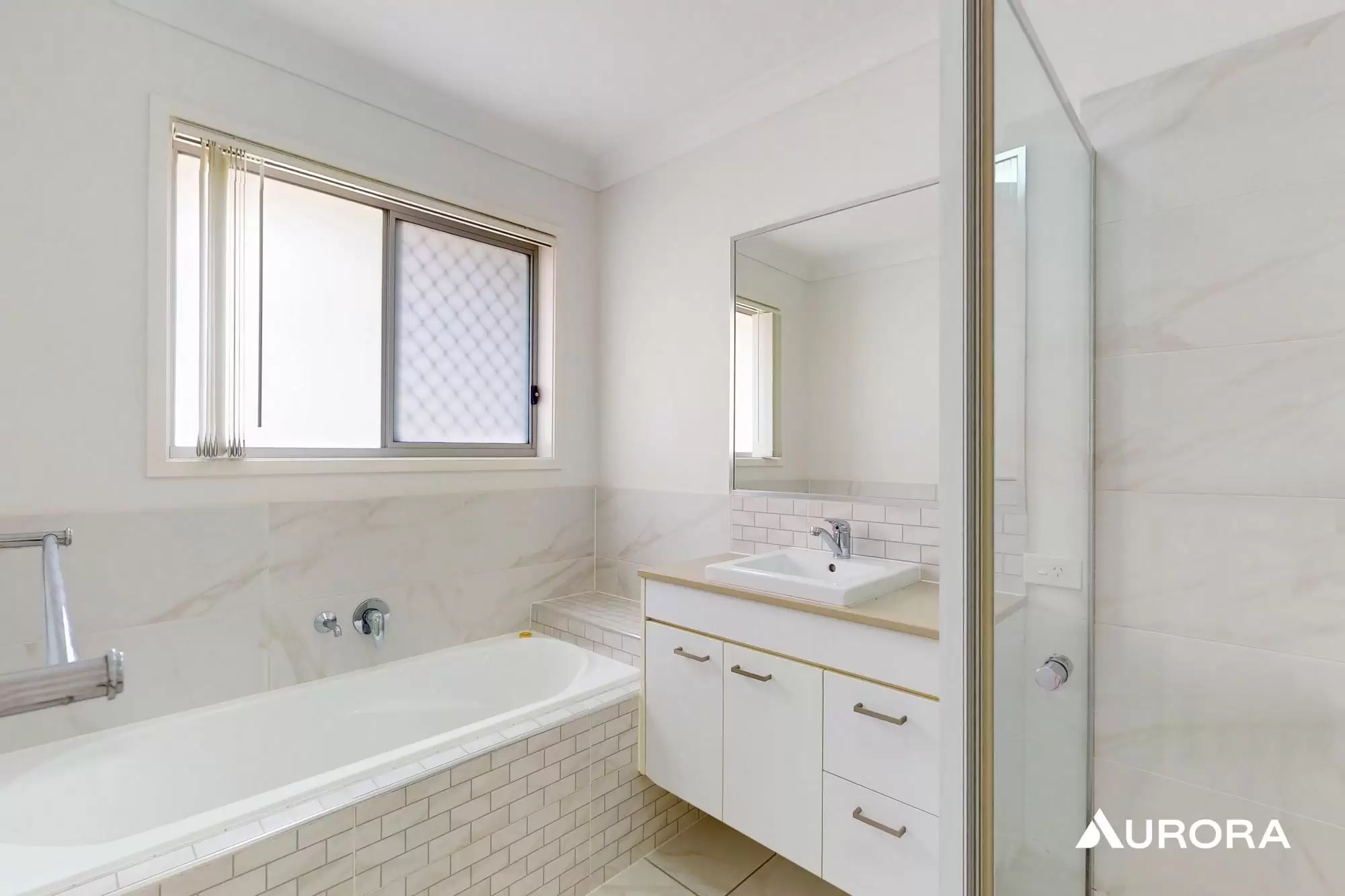 9 Tigerwood Place, Redland Bay Leased by Aurora Property - image 12