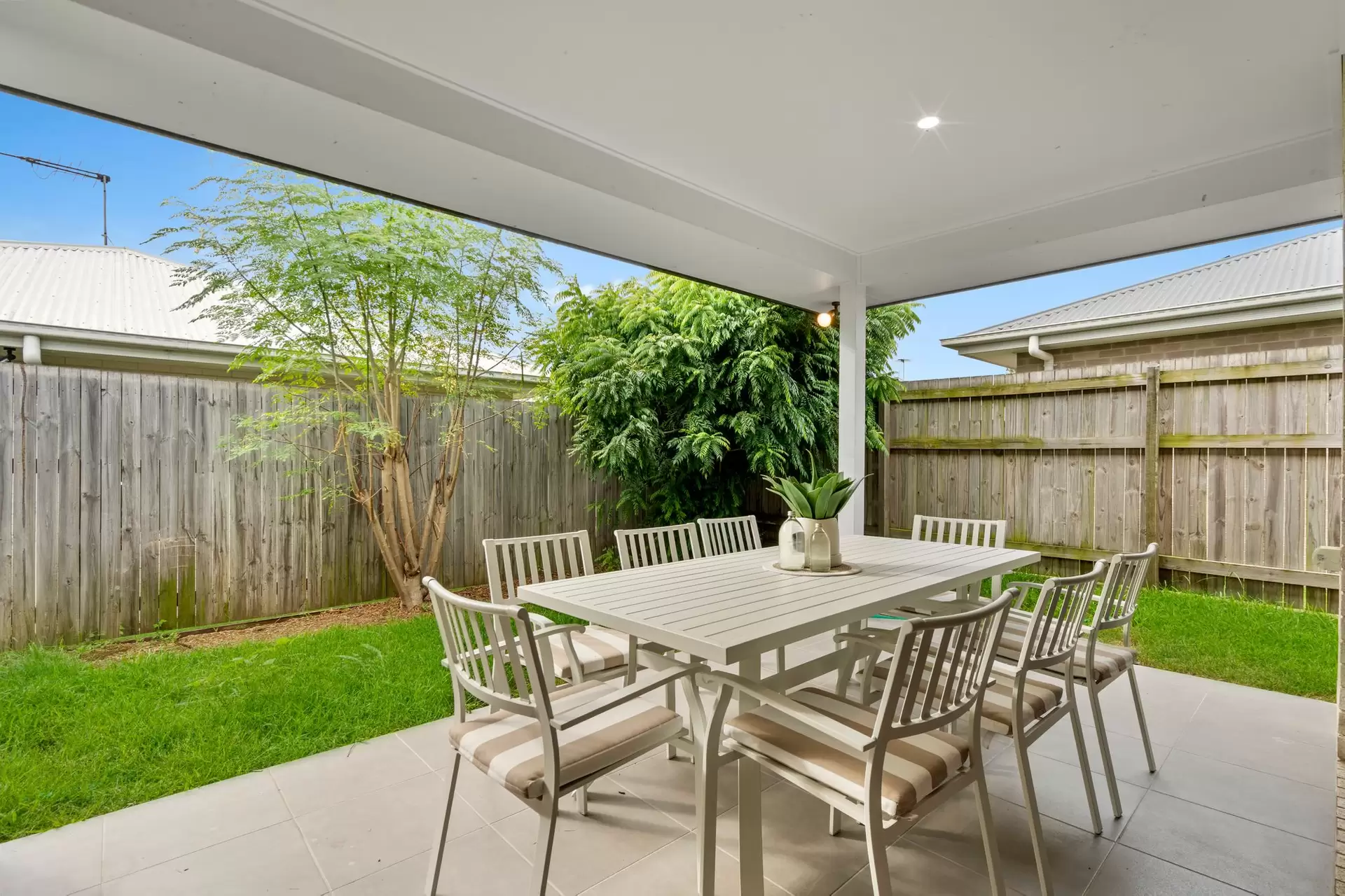 21 Rowley Street, Strathpine Sold by Aurora Property - image 1
