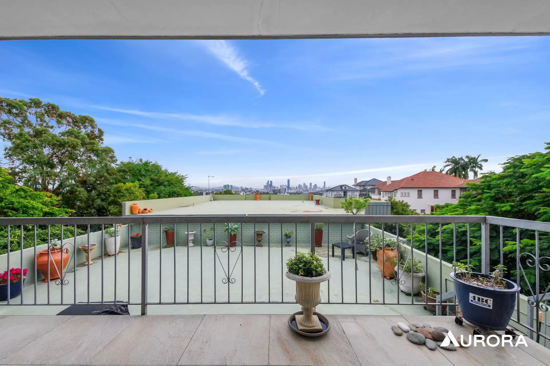 1/30 Curd Street, Greenslopes Leased by Aurora Property - image 1