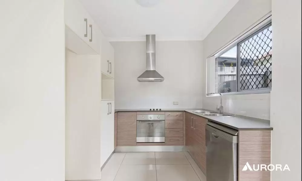 6/50 Booligal Street, Carina Leased by Aurora Property - image 4