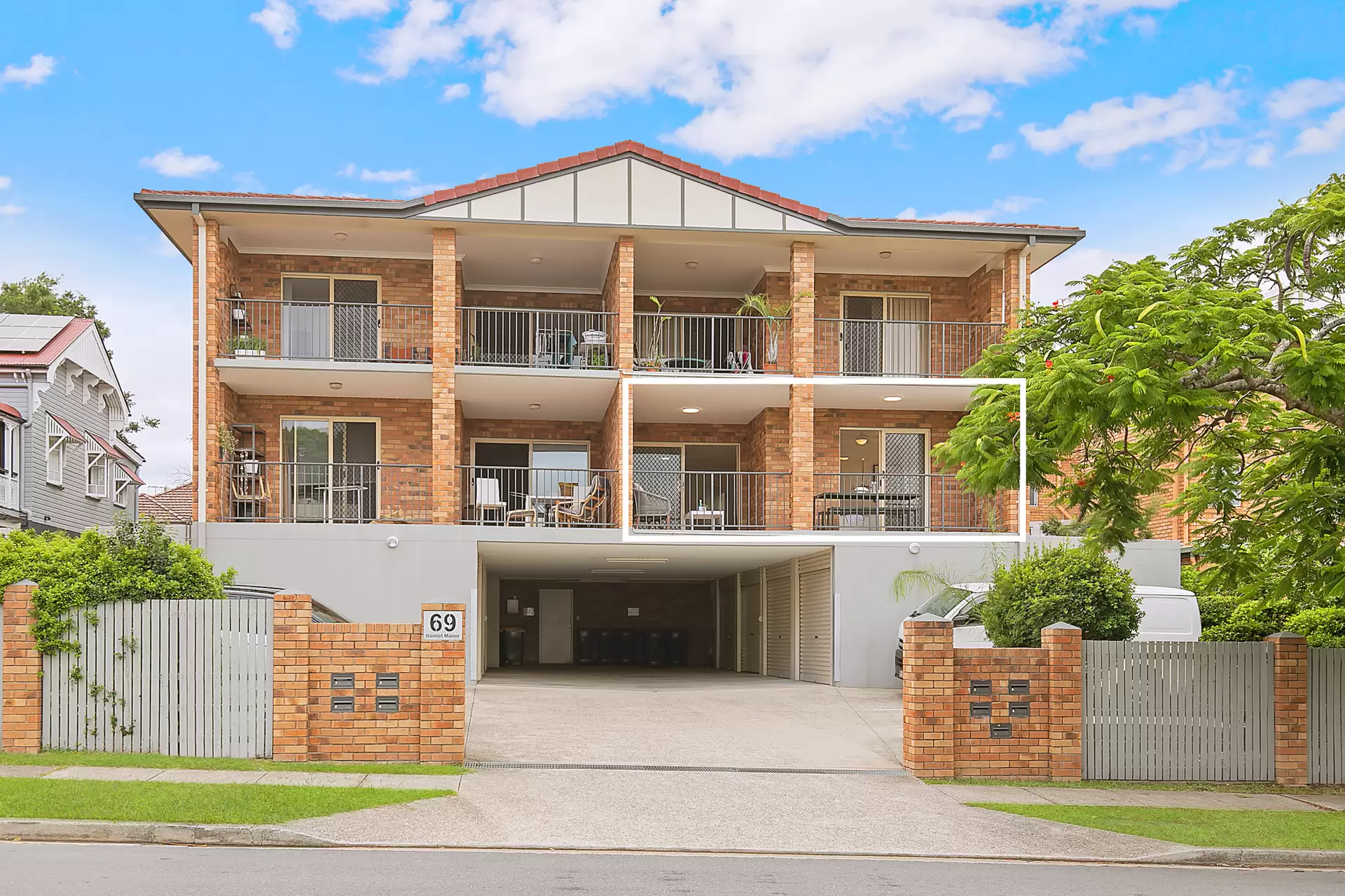 2/69 Shakespeare Street, Coorparoo Sold by Aurora Property - image 1