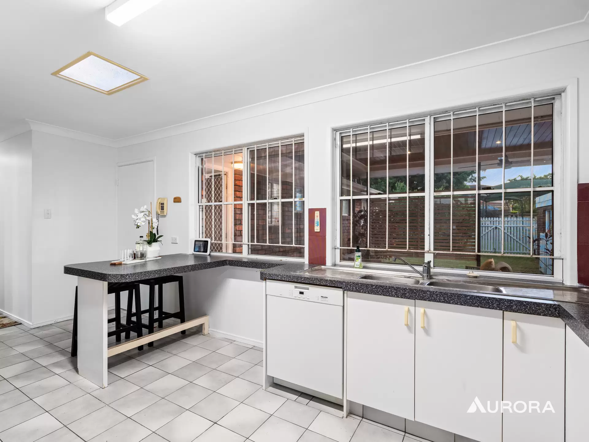 7 Faringdon Street, Robertson Sold by Aurora Property - image 1