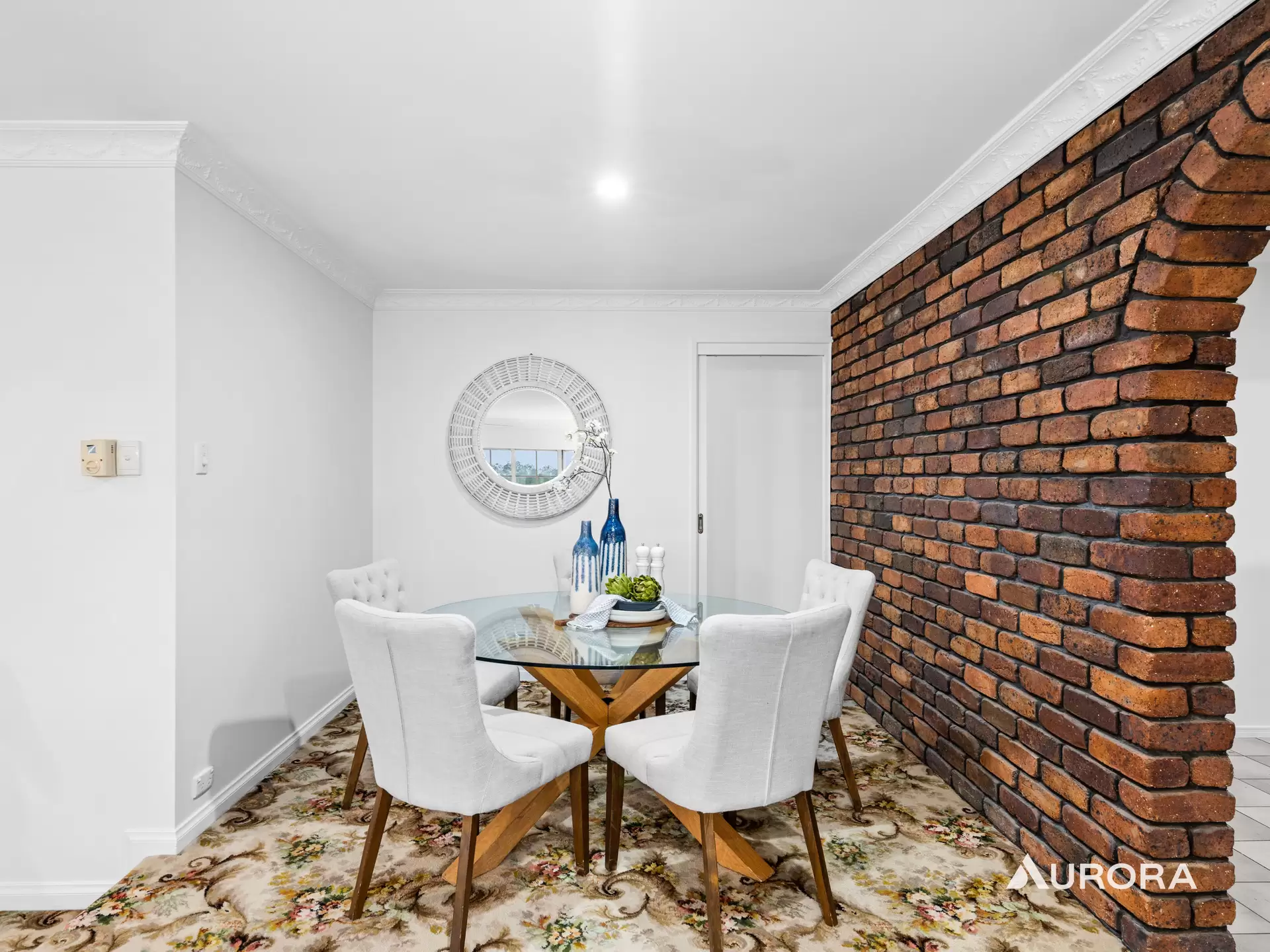 7 Faringdon Street, Robertson Sold by Aurora Property - image 1