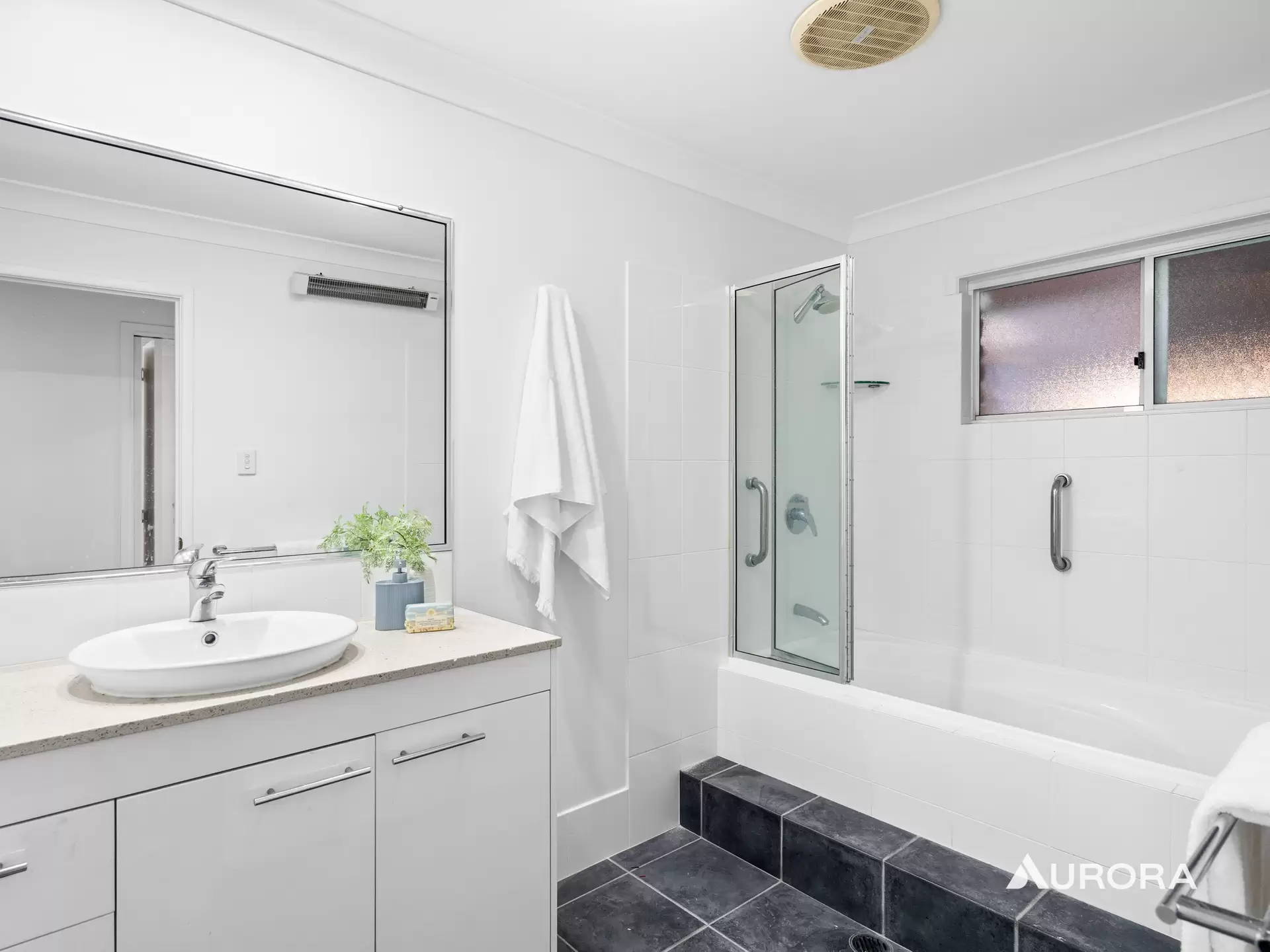 7 Faringdon Street, Robertson Sold by Aurora Property - image 1