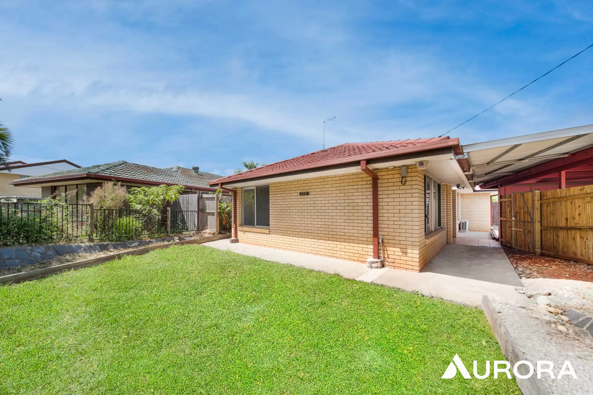 379 McCullough, Sunnybank Leased by Aurora Property - image 1