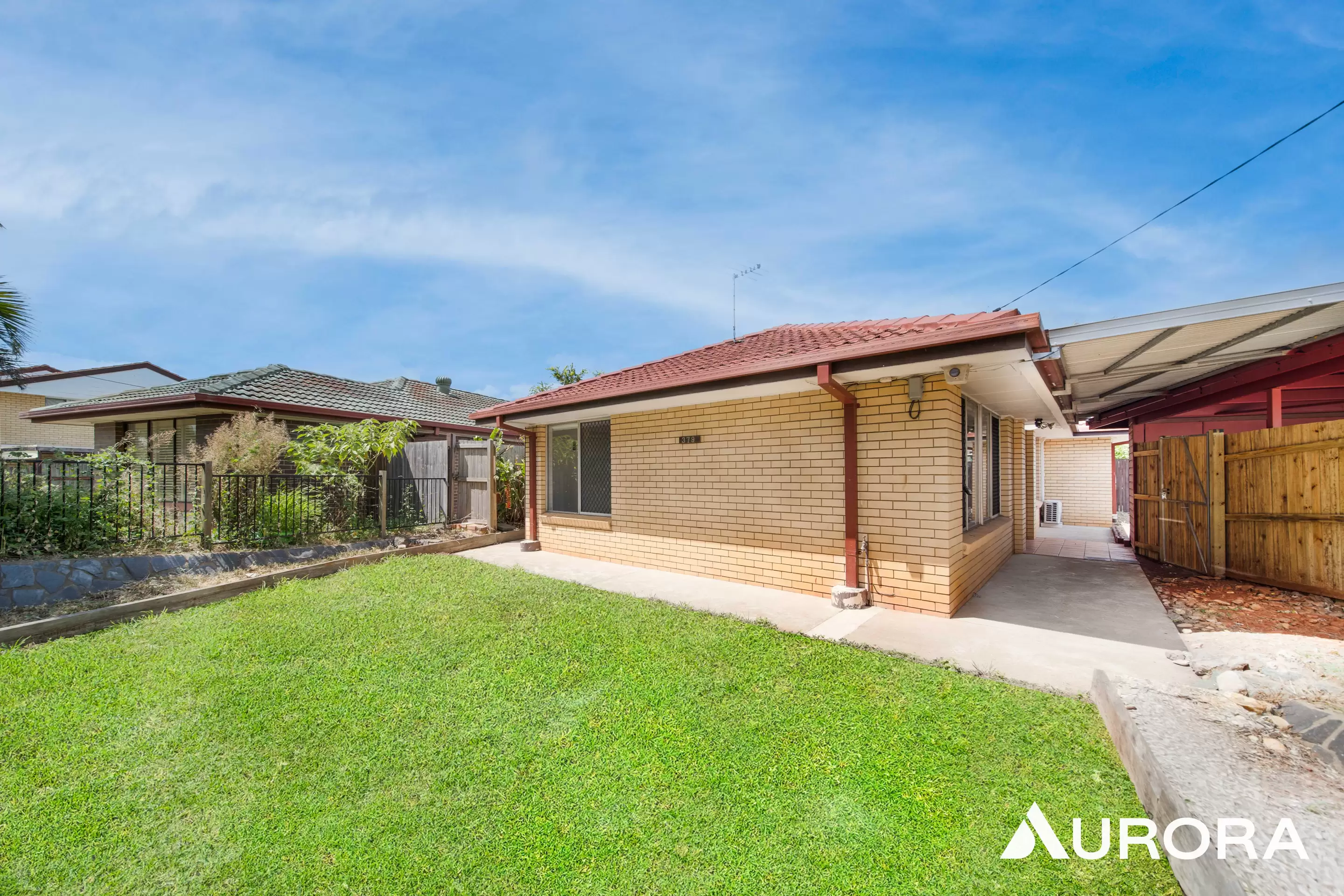 379 McCullough, Sunnybank Leased by Aurora Property - image 2