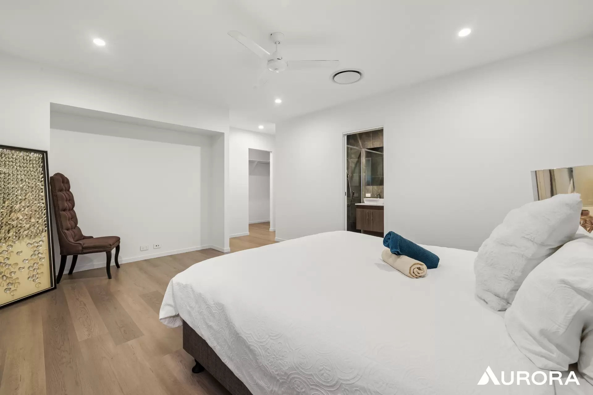 12 Station Road, Sunnybank Sold by Aurora Property - image 1