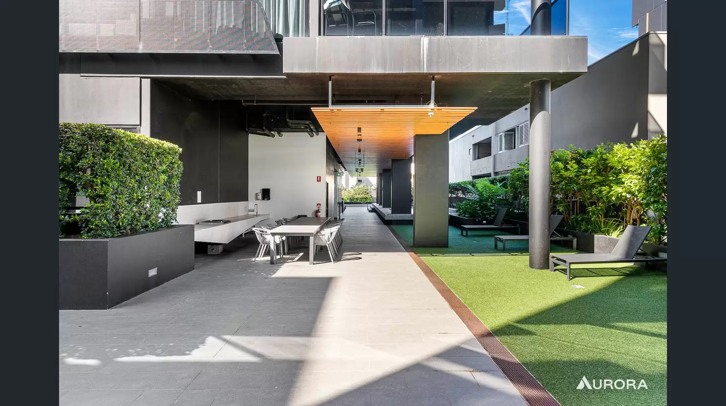 10903/52 Manning Street, South Brisbane Sold by Aurora Property - image 14