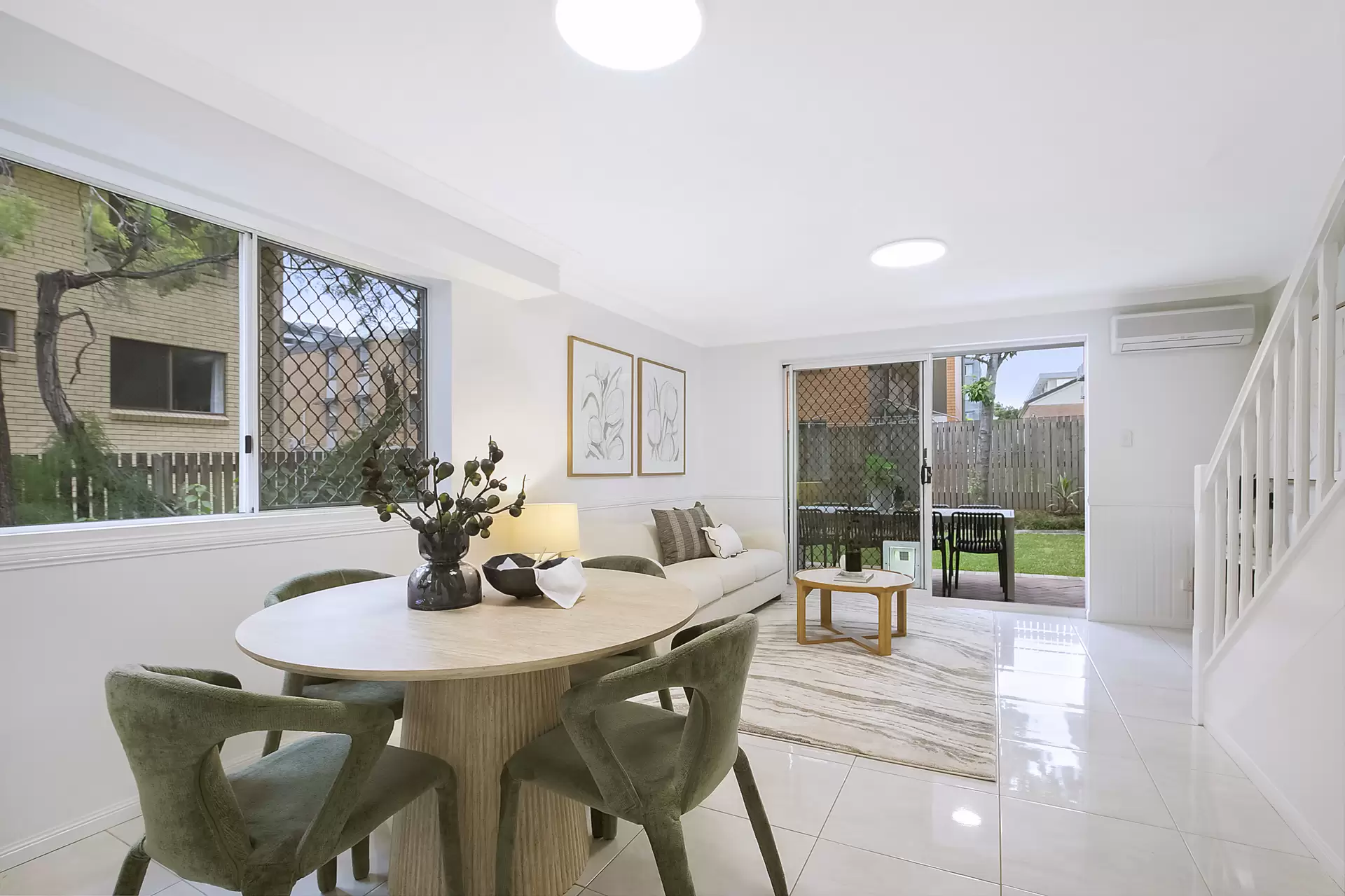 1/20 Mansfield Street, Coorparoo Sold by Aurora Property - image 1