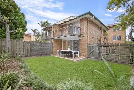 1/20 Mansfield Street, Coorparoo Sold by Aurora Property