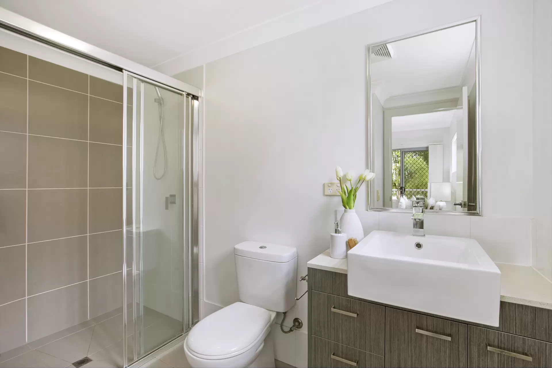 3/19 Halcomb Street, Zillmere Sold by Aurora Property - image 1