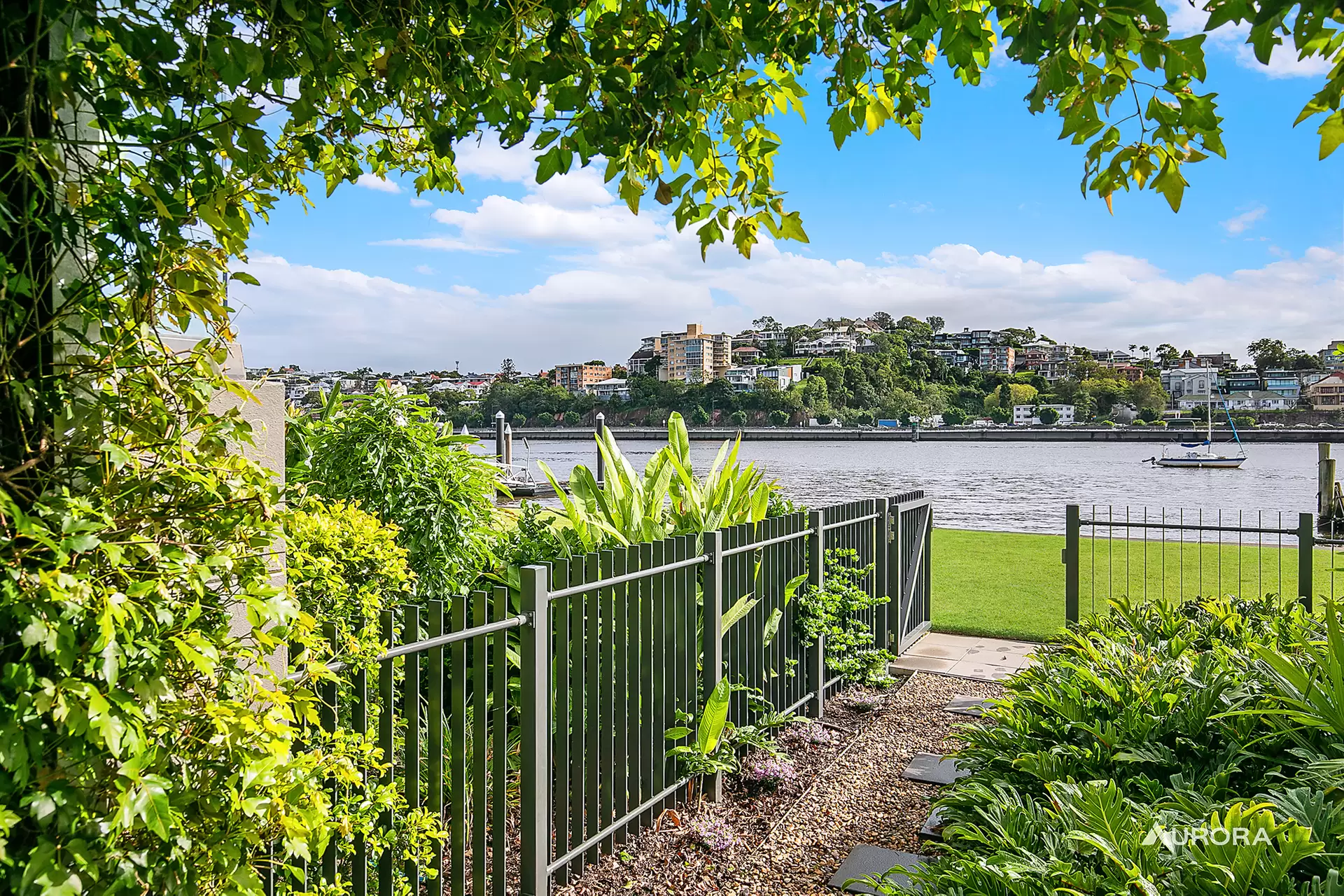 1/3 Mcconnell Street, Bulimba Sold by Aurora Property - image 1