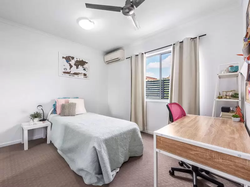 4/32 Cambridge Street, Bulimba Sold by Aurora Property - image 11