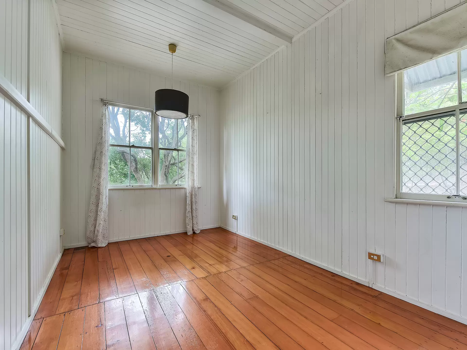 147 Beck Street, Paddington Sold by Aurora Property - image 1