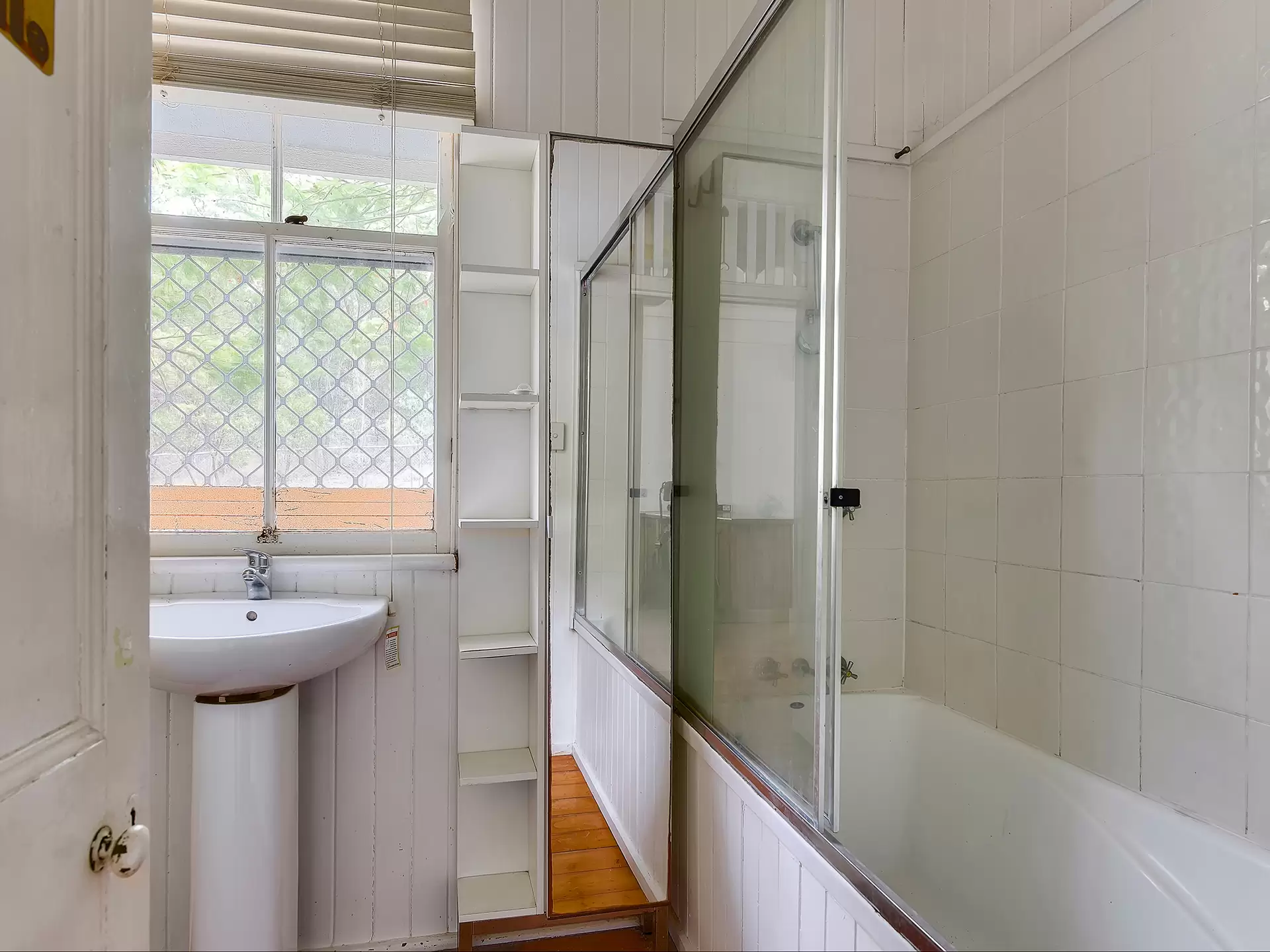 147 Beck Street, Paddington Sold by Aurora Property - image 1