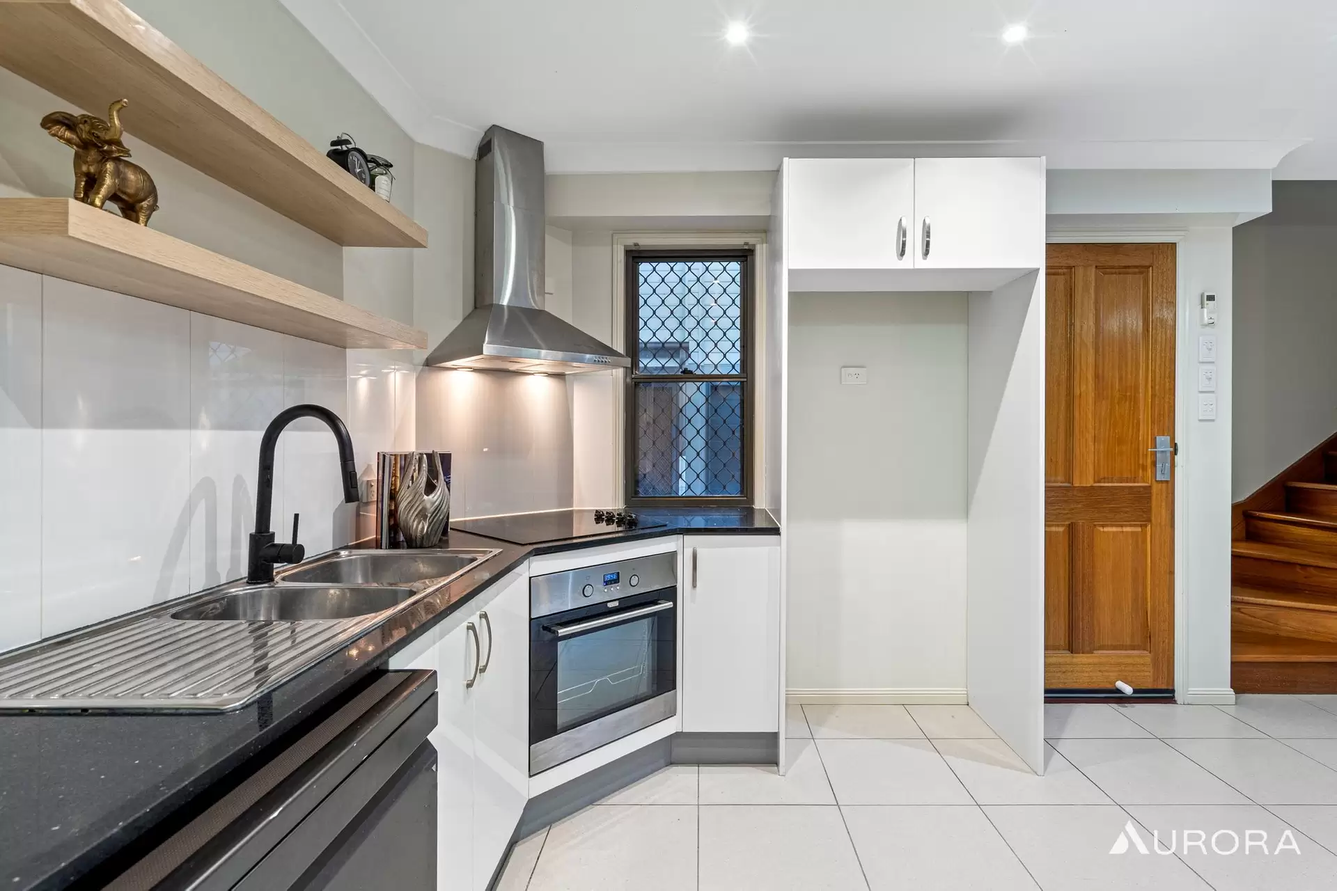 4/37 Sussex Road, Acacia Ridge Sold by Aurora Property - image 1