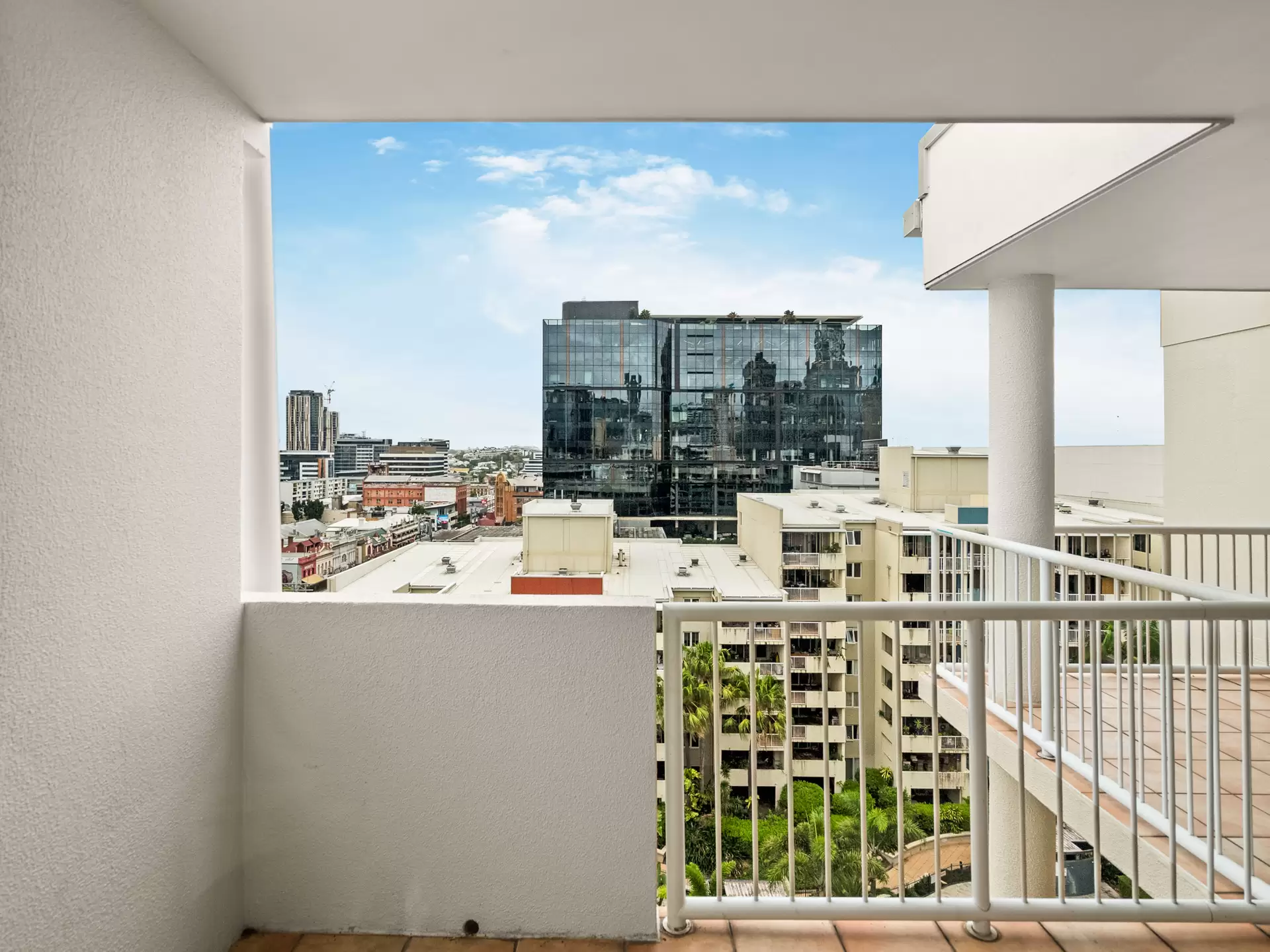 155/35 Gotha Street, Fortitude Valley Sold by Aurora Property - image 1