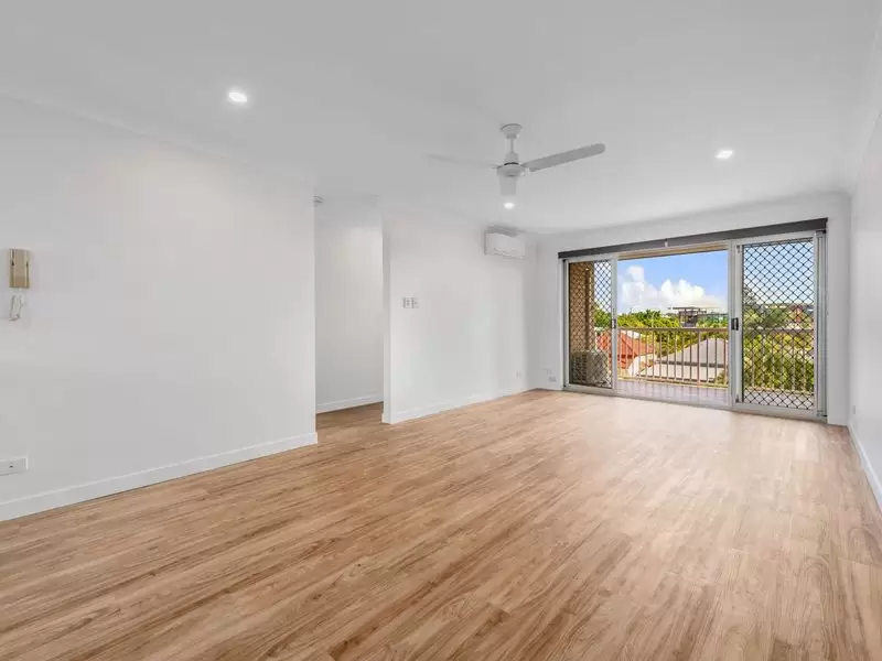 5/24 Baragoola Street, Coorparoo Leased by Aurora Property - image 4