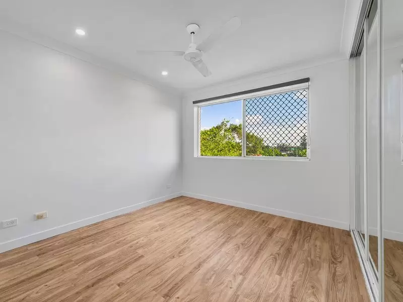 5/24 Baragoola Street, Coorparoo Leased by Aurora Property - image 6