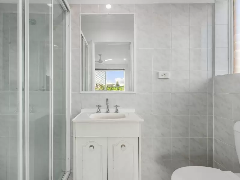 5/24 Baragoola Street, Coorparoo Leased by Aurora Property - image 10