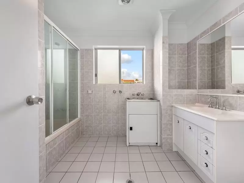 5/24 Baragoola Street, Coorparoo Leased by Aurora Property - image 7