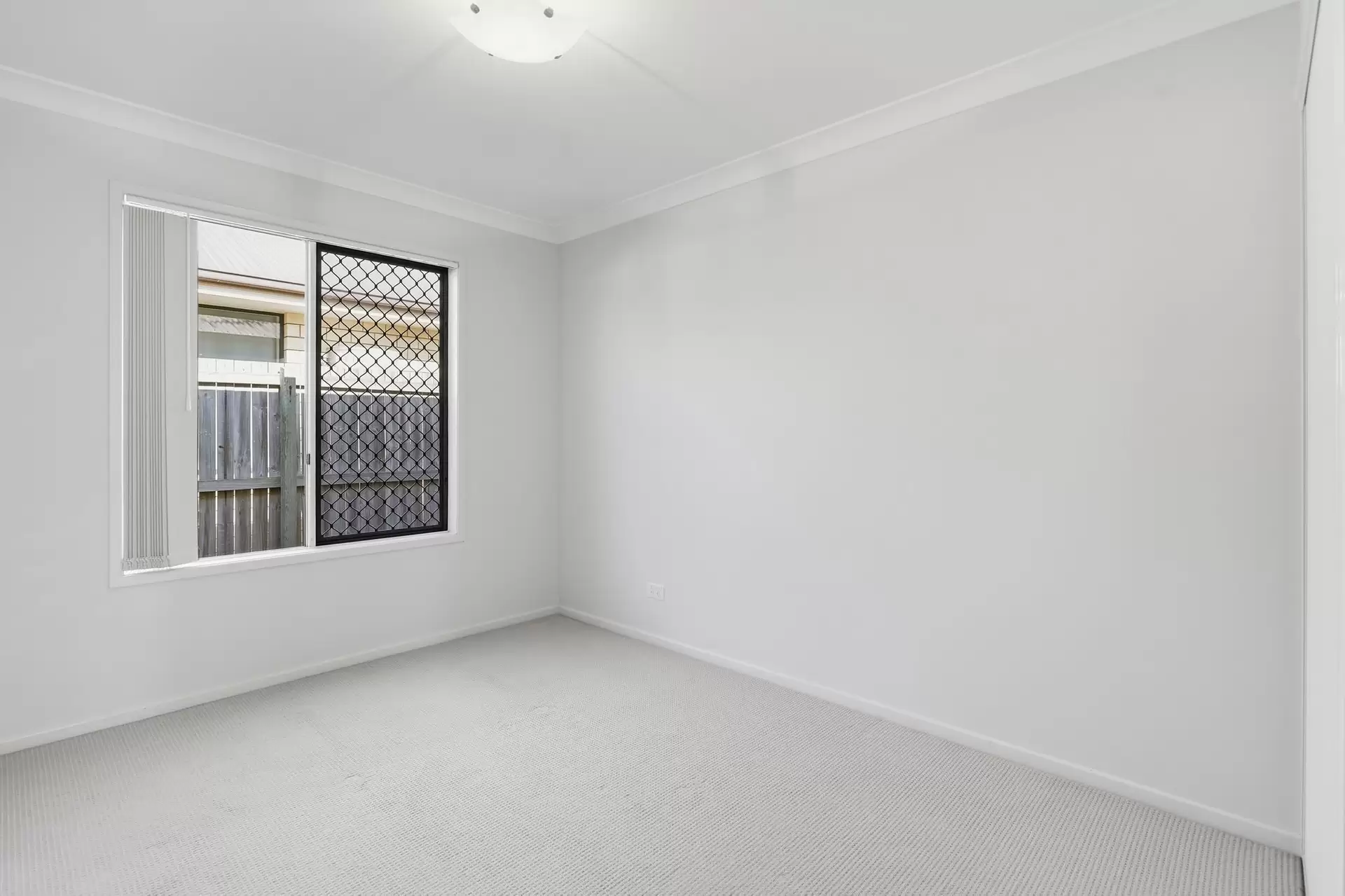 11 Pressland Street, Carseldine Leased by Aurora Property - image 1