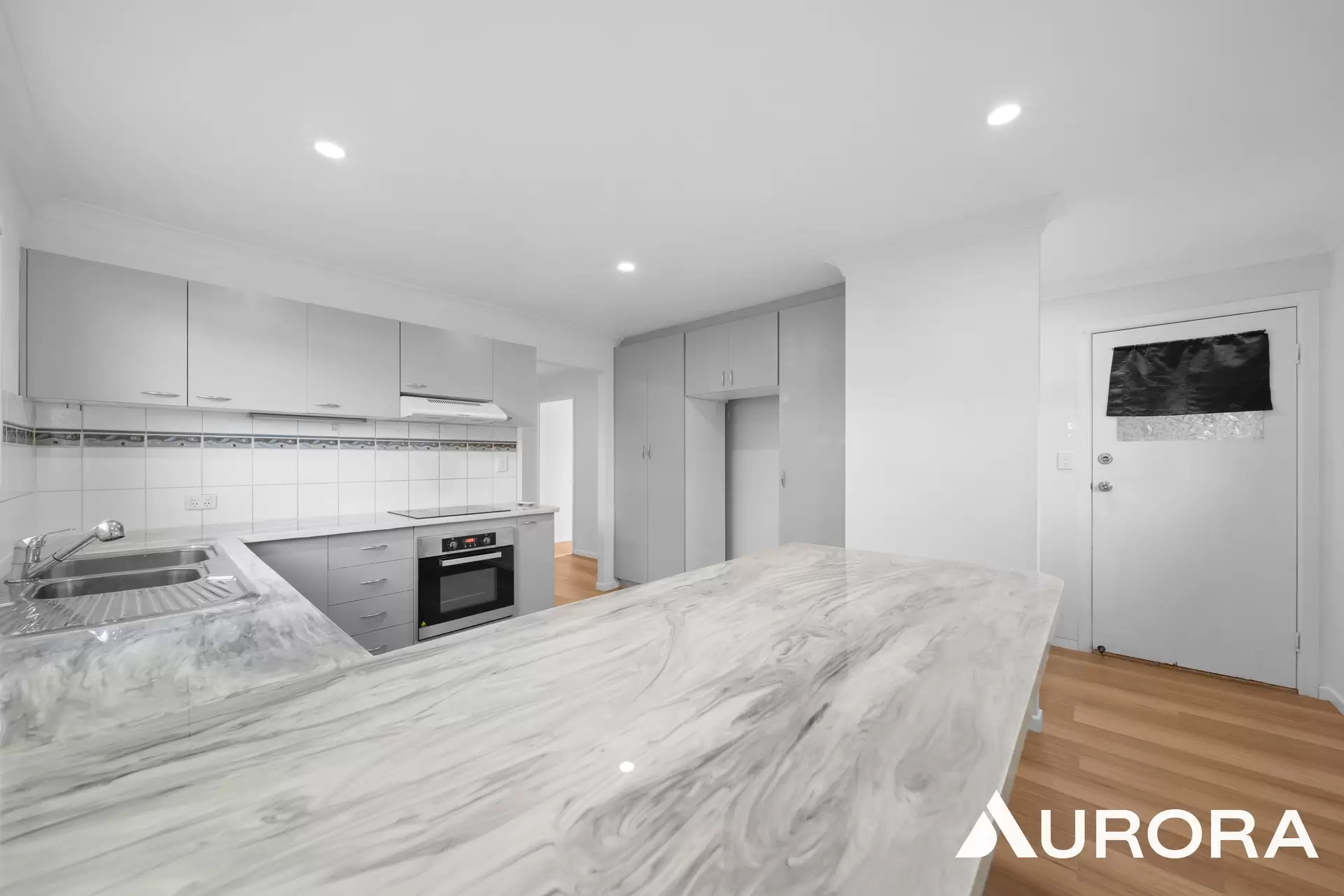 5 Overton Court, Crestmead Leased by Aurora Property - image 1
