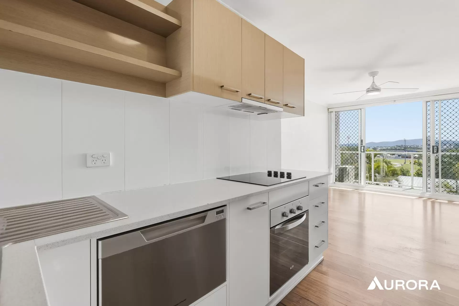 3/42 Toorak Road, Hamilton Leased by Aurora Property - image 1