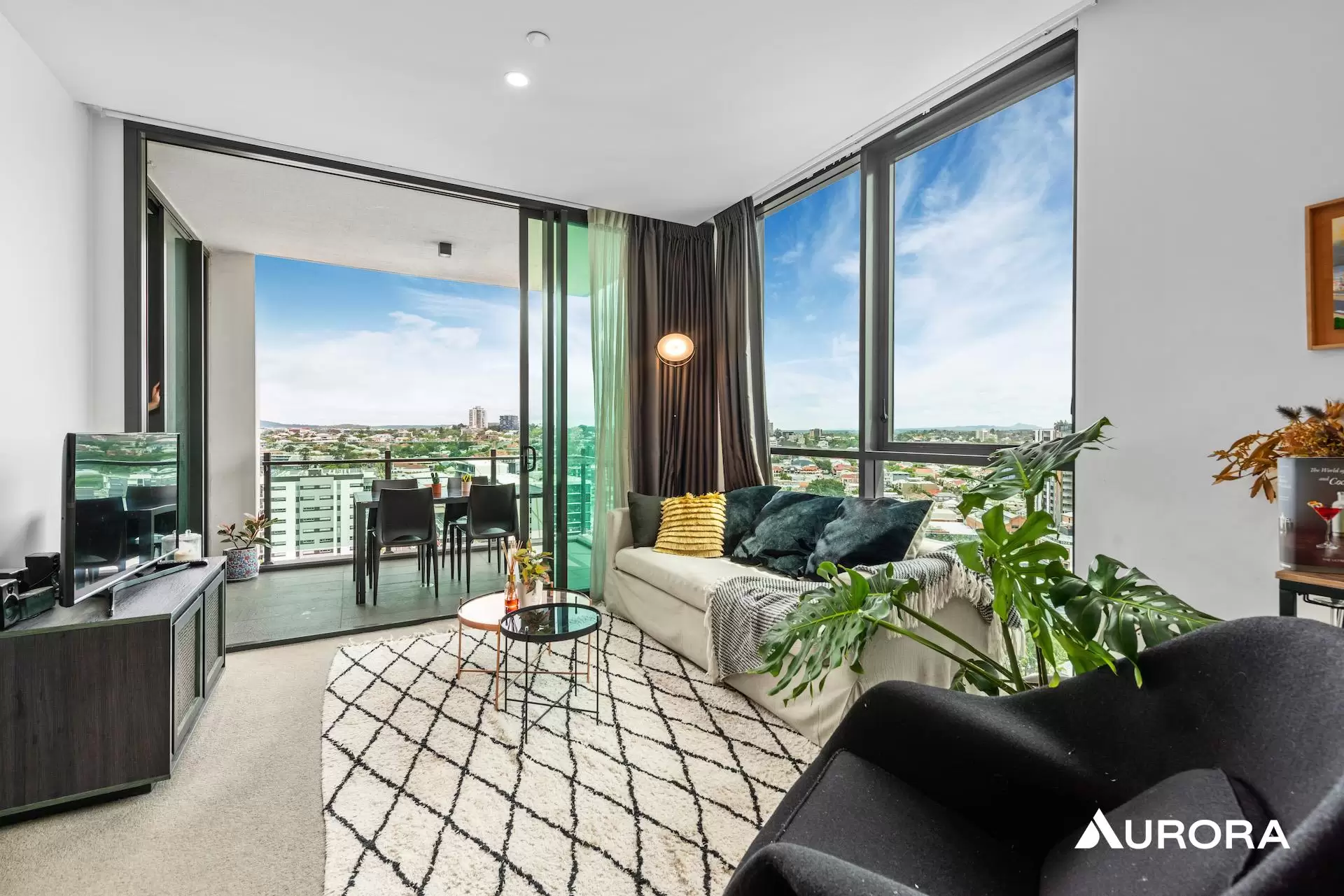 1610/4 Edmondstone Street, South Brisbane Leased by Aurora Property - image 4