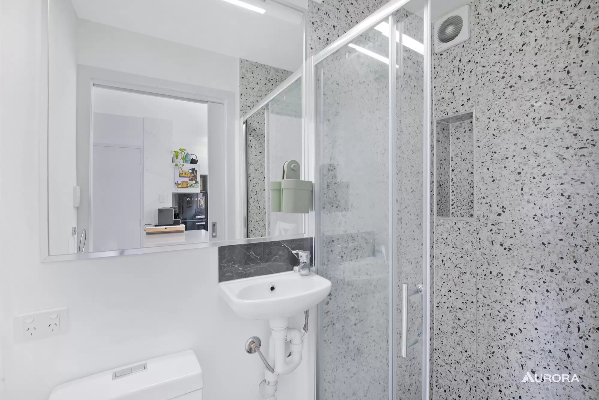 1/56 Pembroke Road, Coorparoo Sold by Aurora Property - image 7