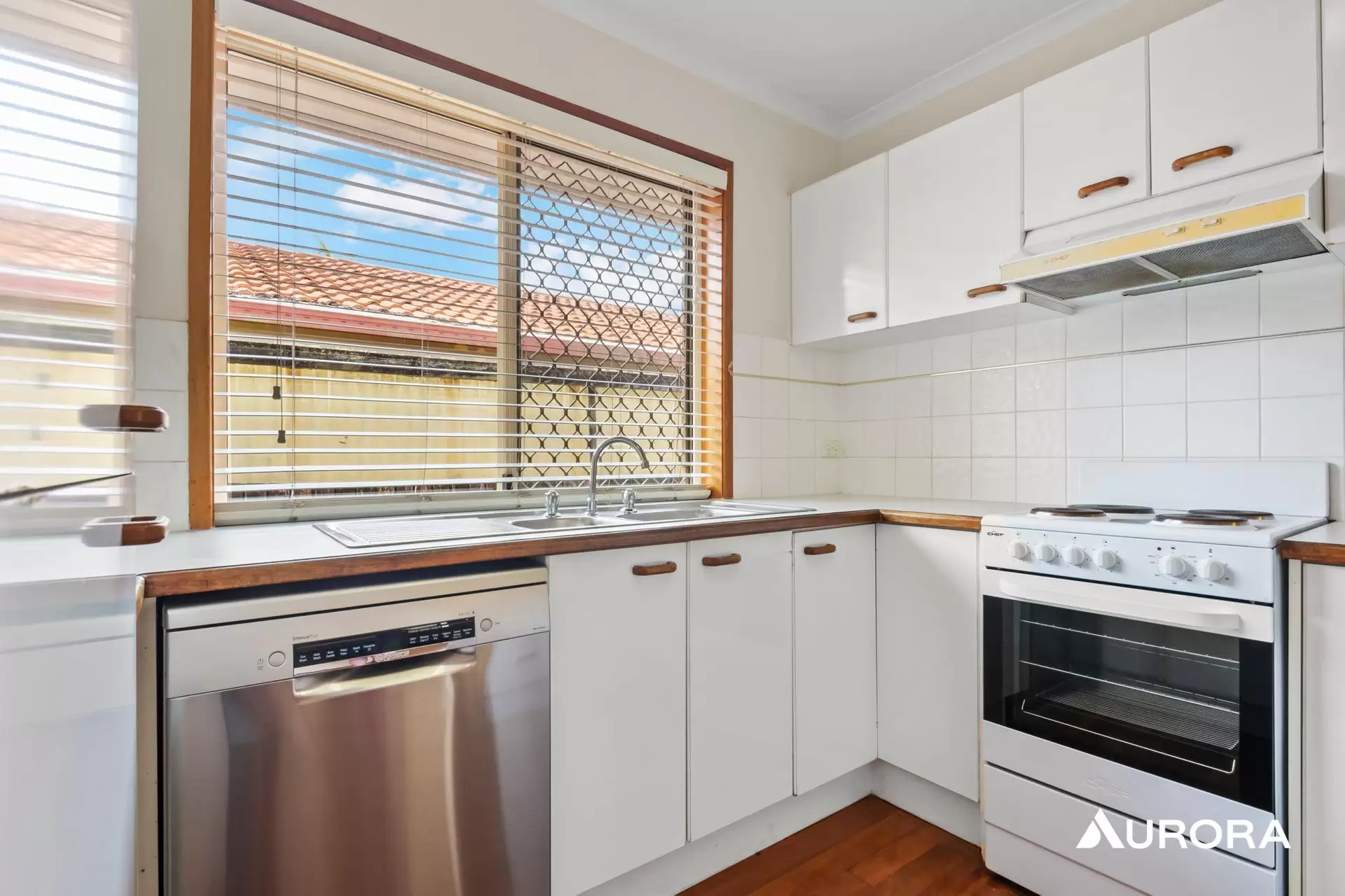 140 Molloy Road, Morningside Leased by Aurora Property - image 1
