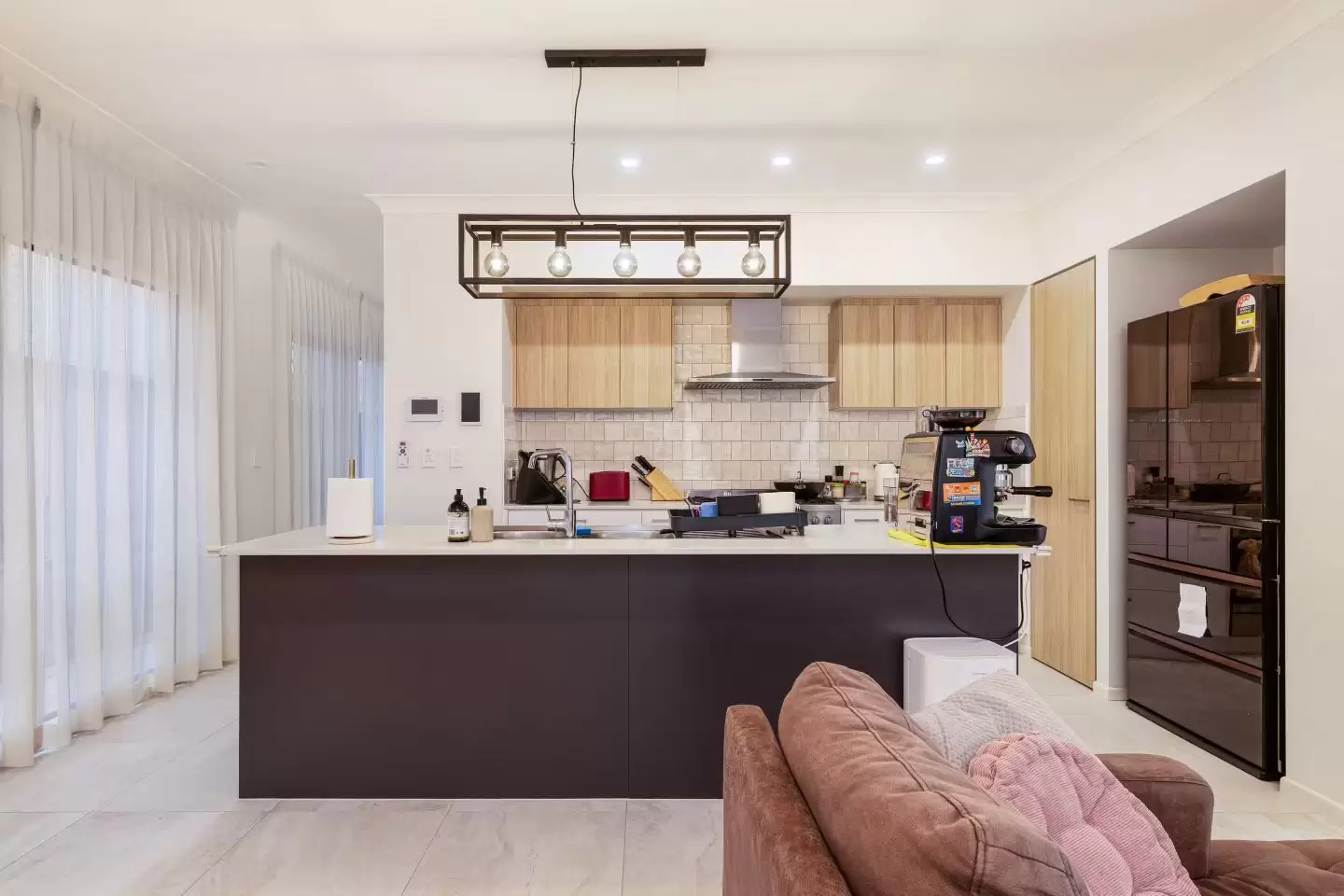 9 Erathema Place, Coopers Plains Leased by Aurora Property - image 3
