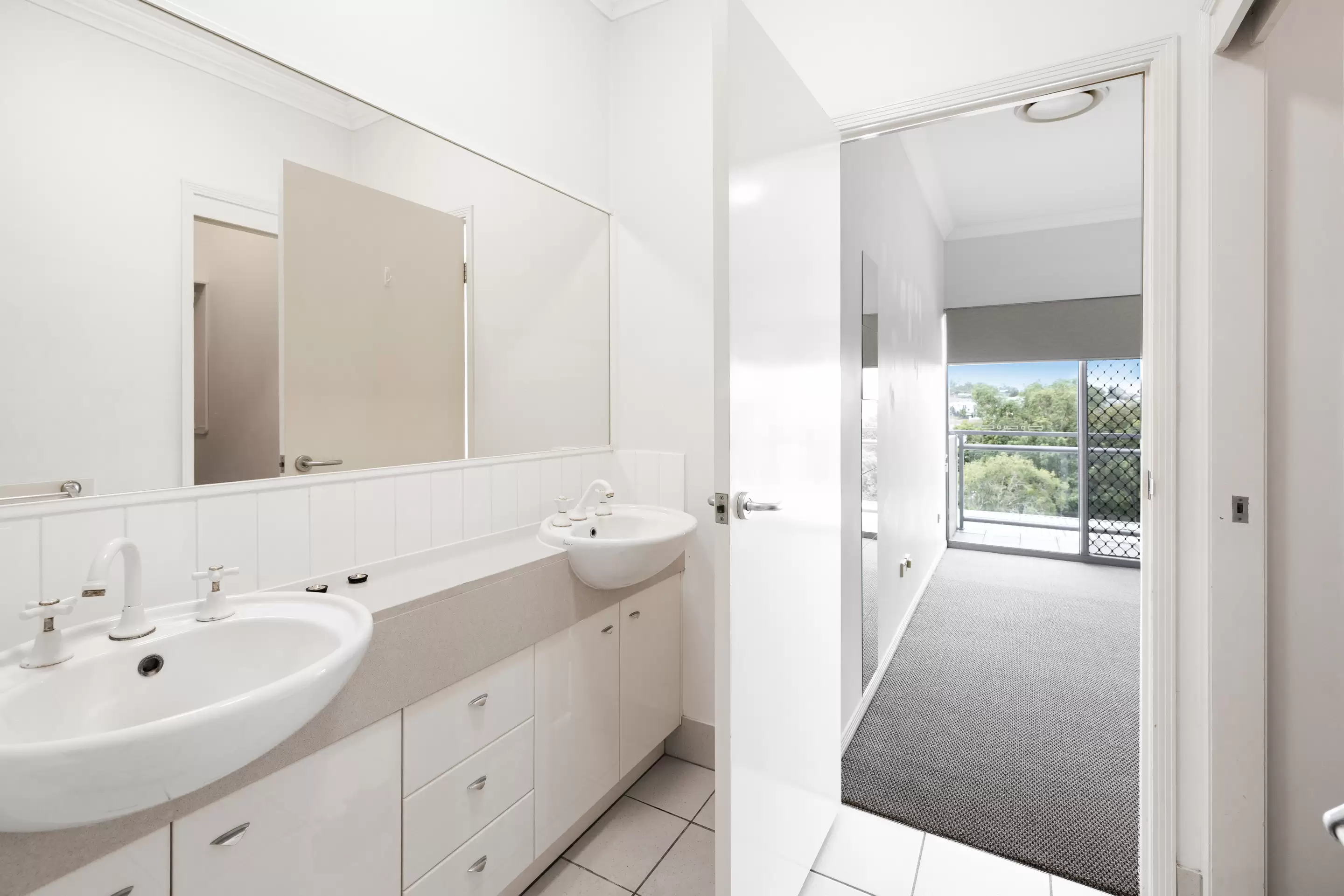 42/28 Belgrave Road, Indooroopilly Leased by Aurora Property - image 10