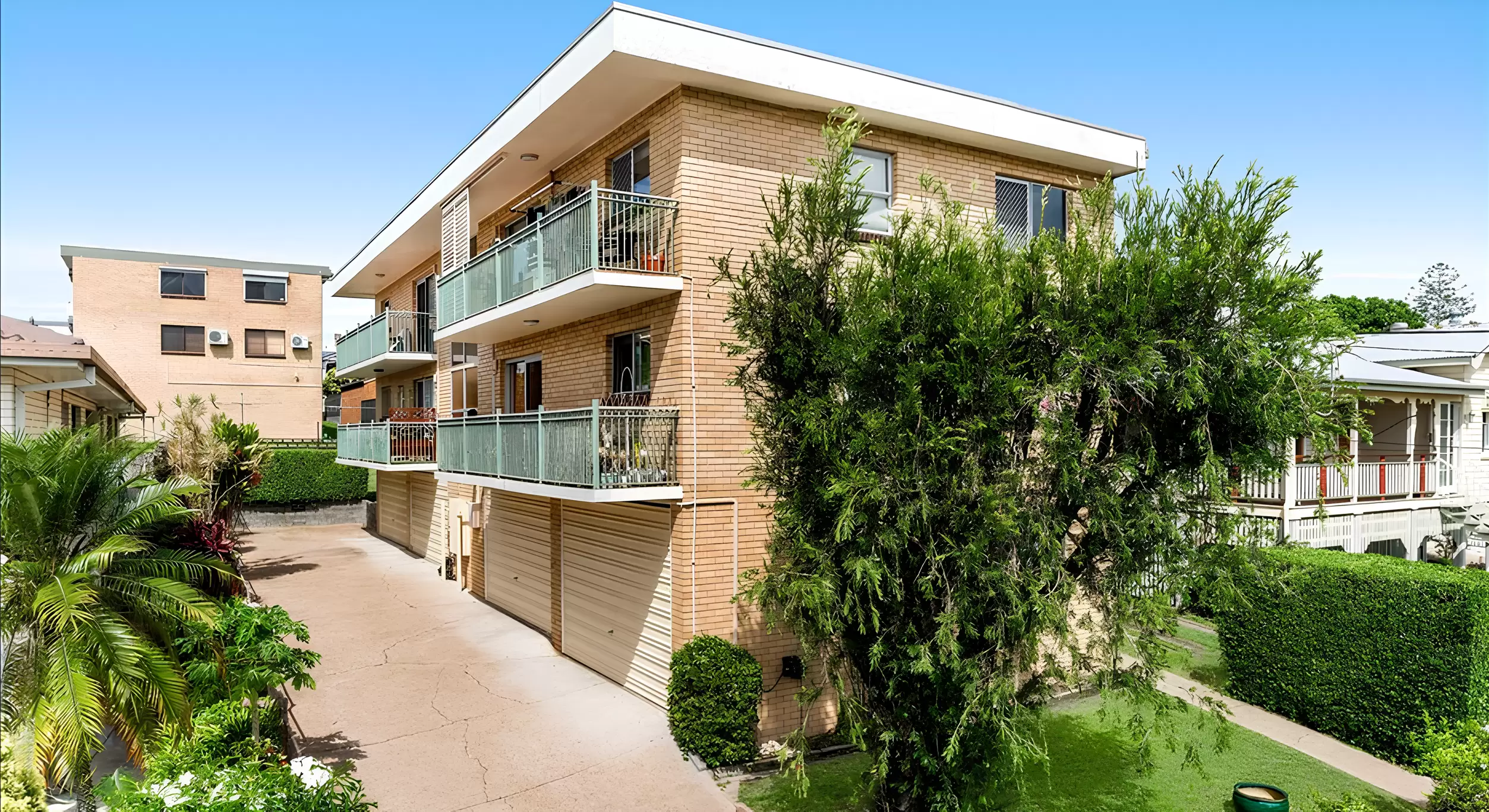 1/44 Mansfield Street, Coorparoo Sold by Aurora Property - image 1