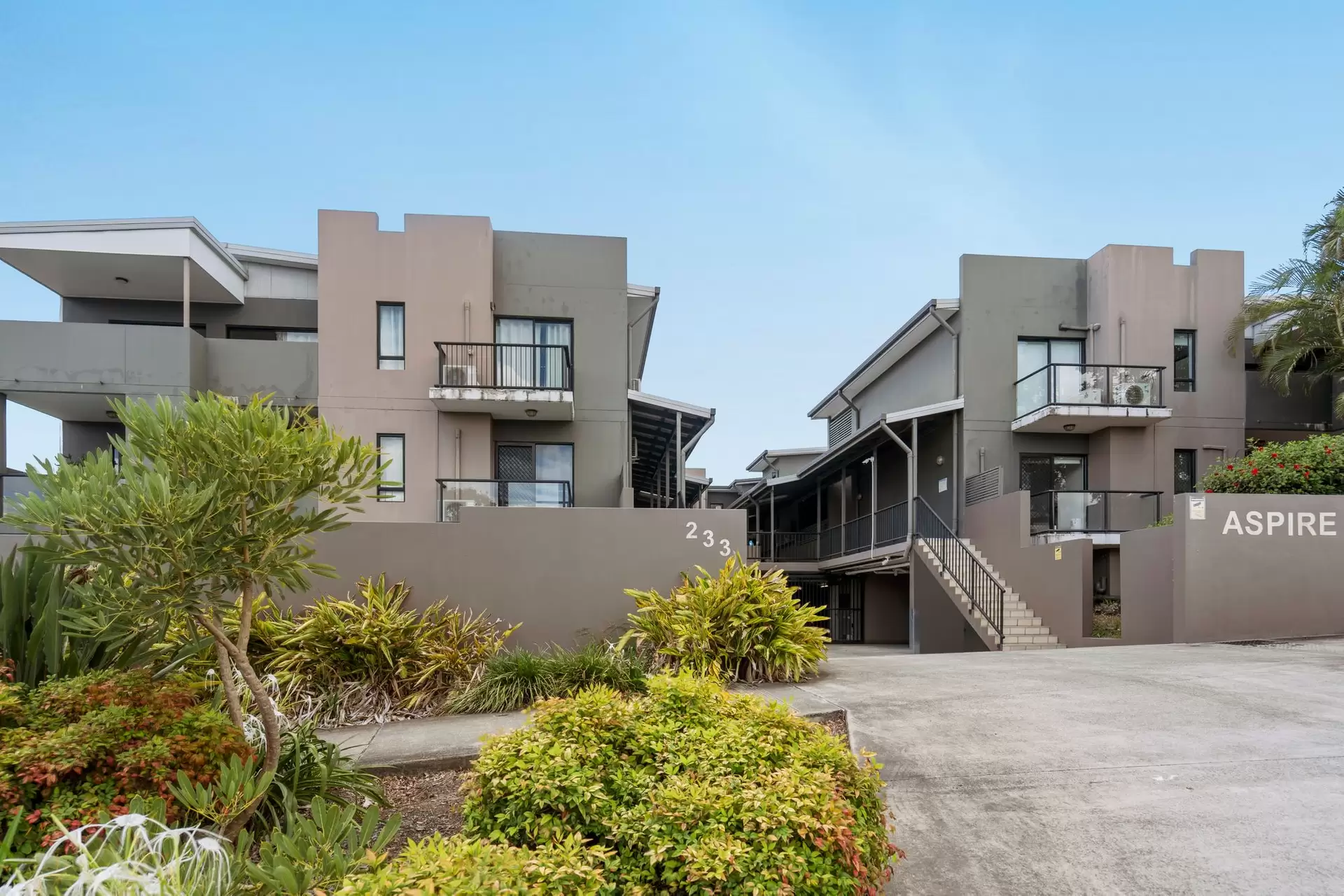 13/233 Gympie Road, Kedron Sold by Aurora Property - image 1