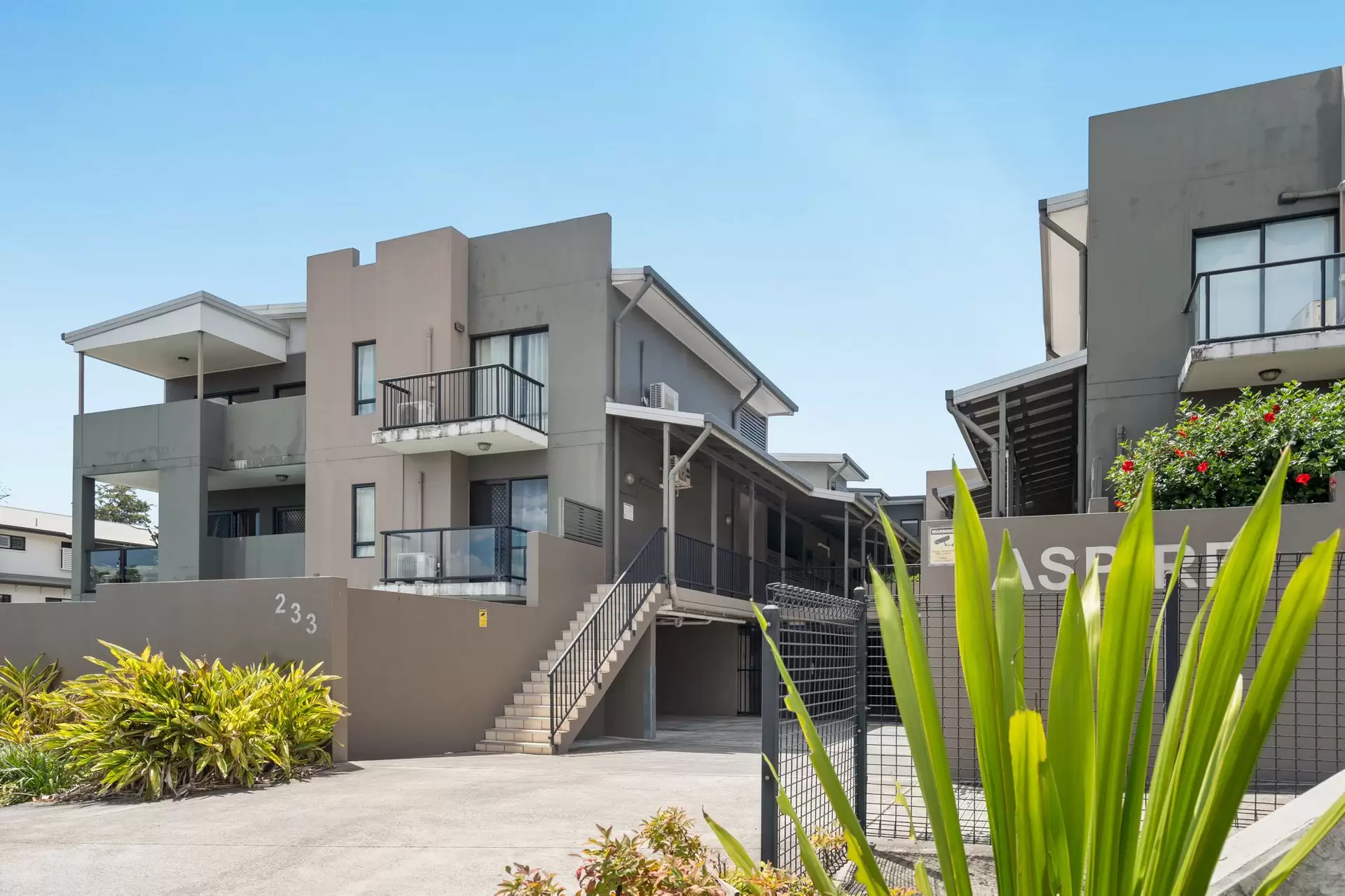 13/233 Gympie Road, Kedron Sold by Aurora Property - image 1
