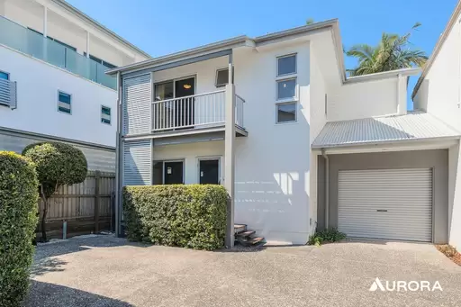 3/32 Cambridge St, Bulimba Leased by Aurora Property