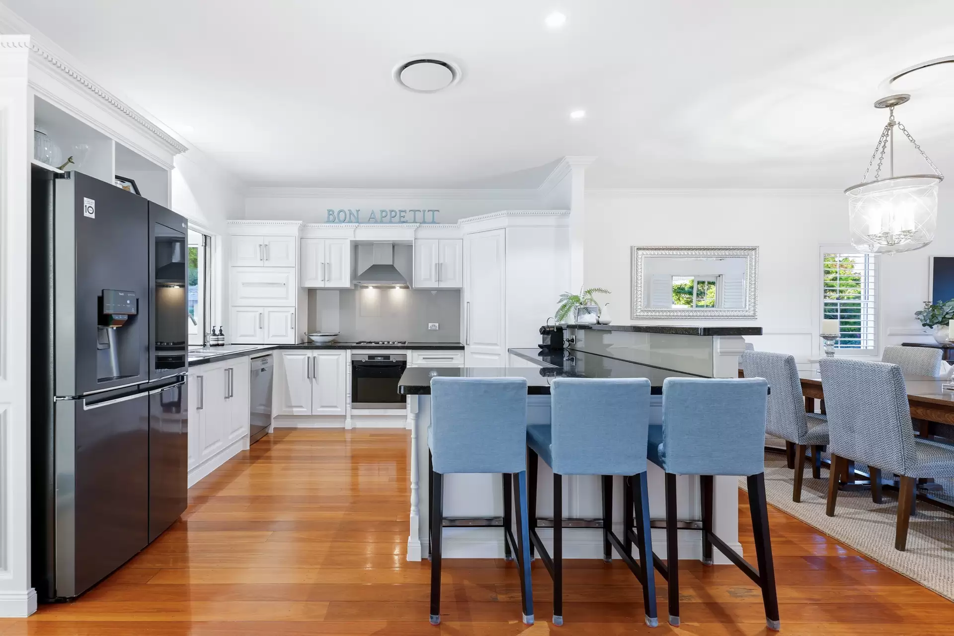 4 Merion Place, Carindale Sold by Aurora Property - image 1