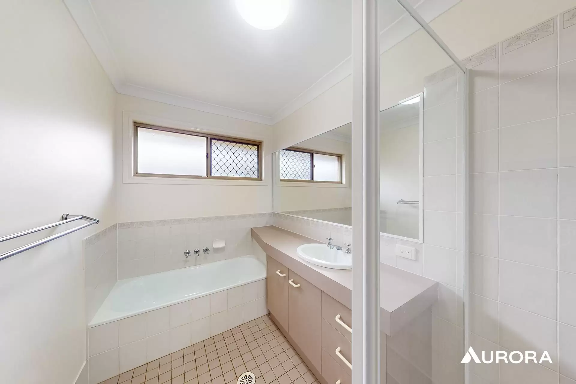 9 Lees Court, Victoria Point Leased by Aurora Property - image 1
