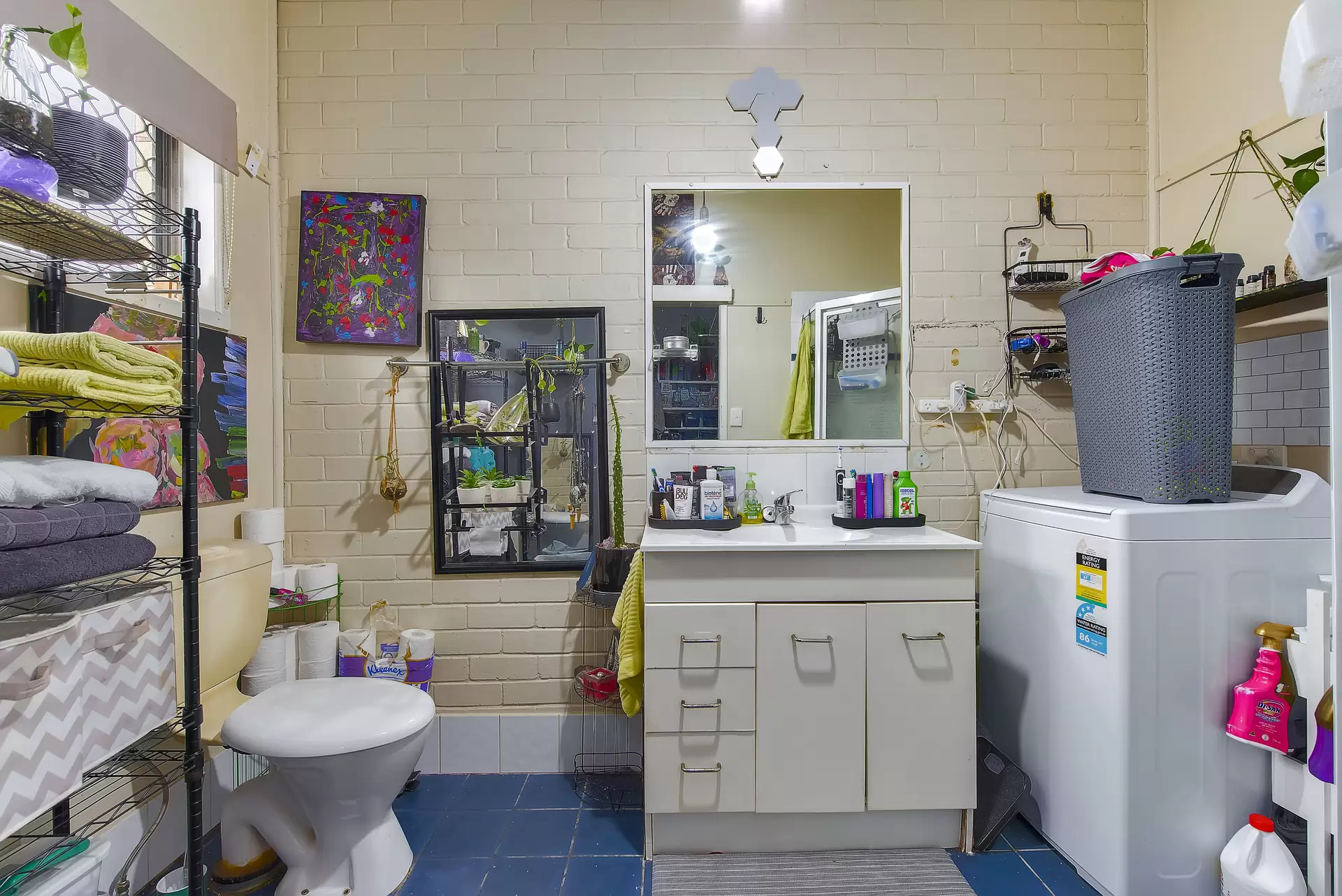 28 Waite Street, Norman Park Sold by Aurora Property - image 1