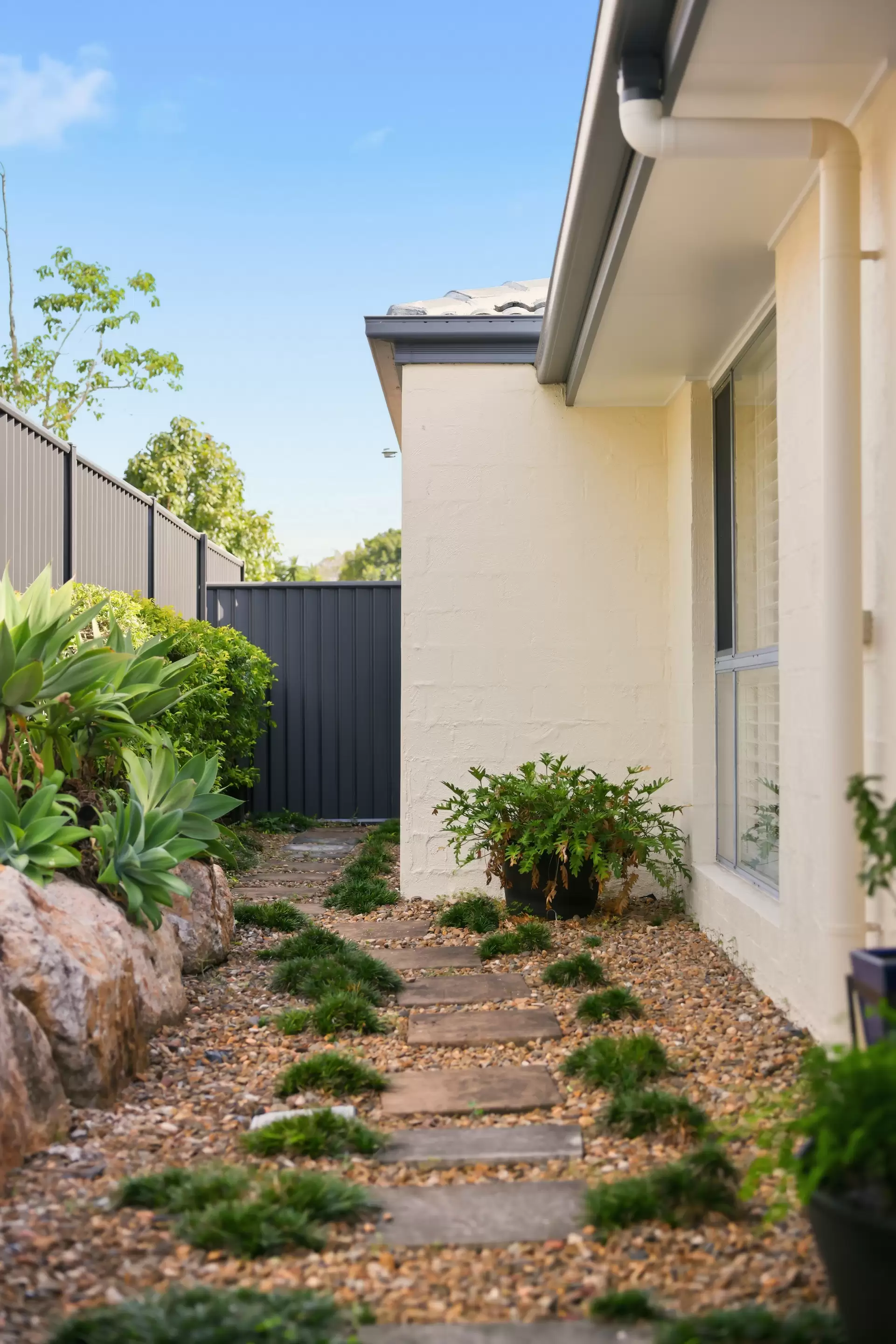 70 Coventry Circuit, Carindale Sold by Aurora Property - image 14