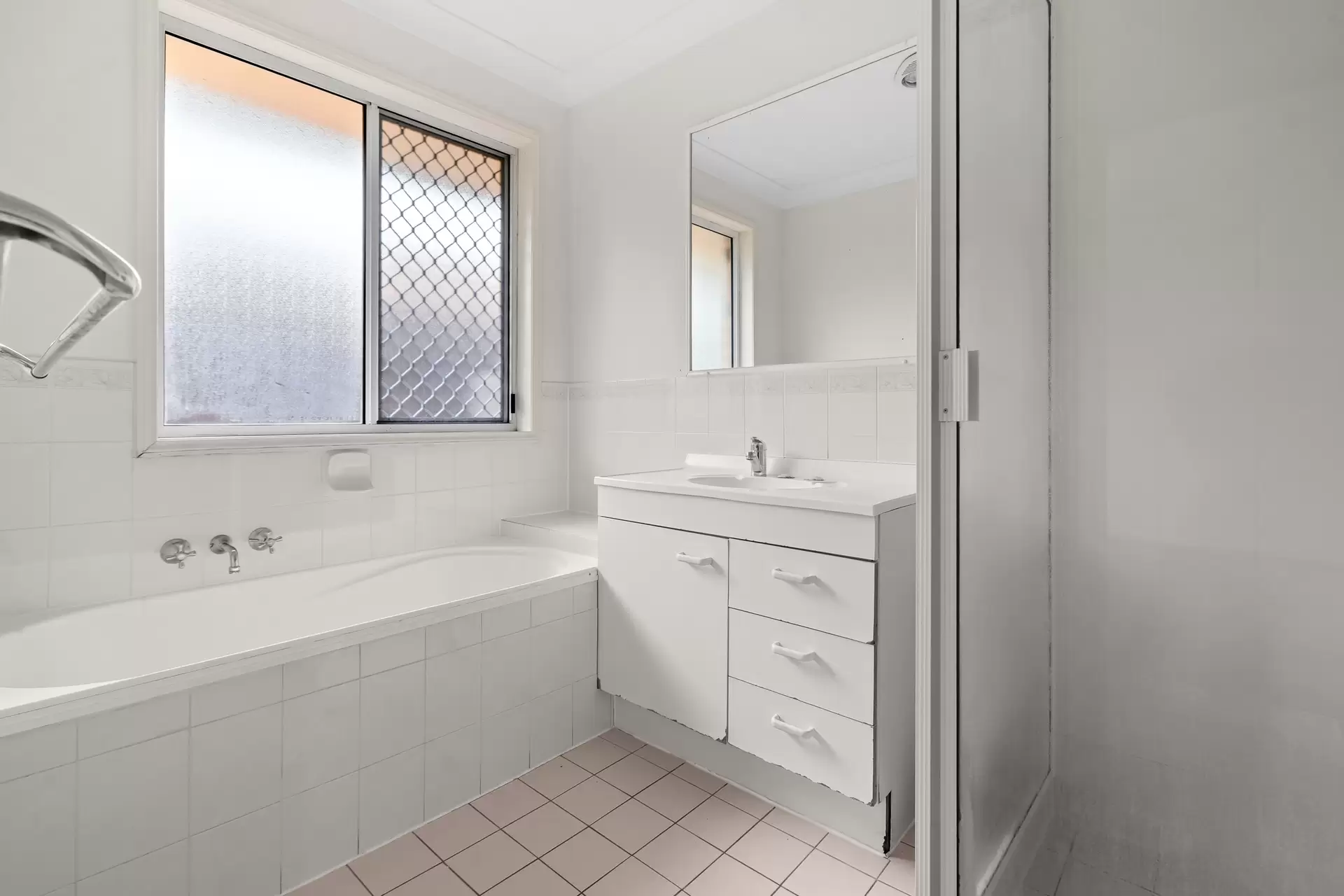 69 Goman Street, Sunnybank Hills Sold by Aurora Property - image 1