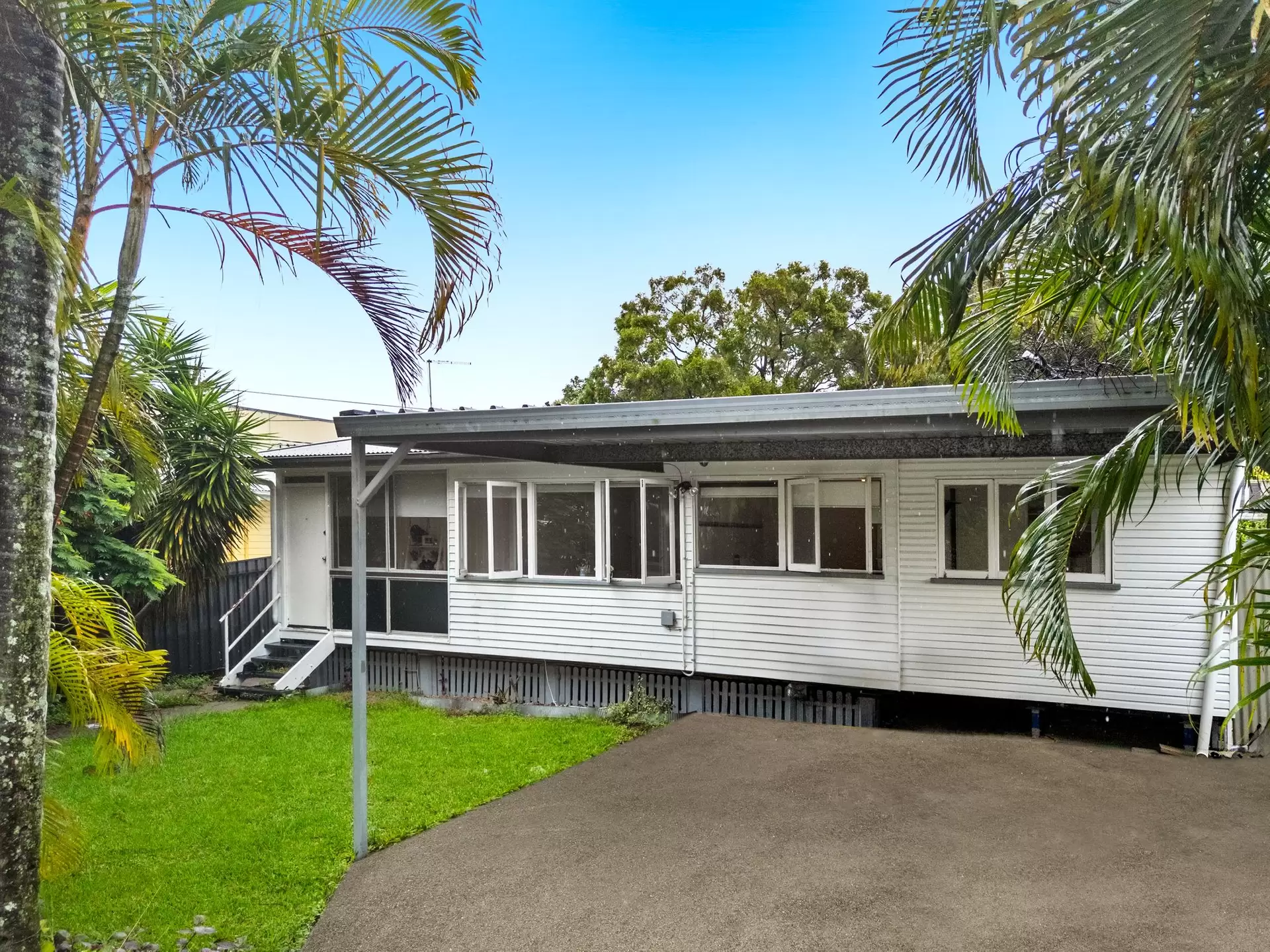 10 Harpullia Street, Acacia Ridge Sold by Aurora Property - image 1