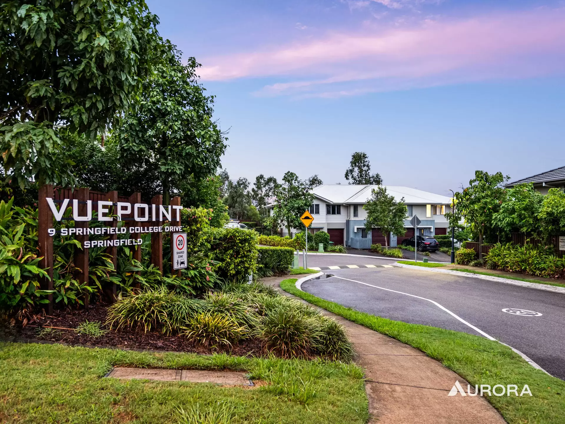 31/9 Springfield College Drive, Springfield Sold by Aurora Property - image 1