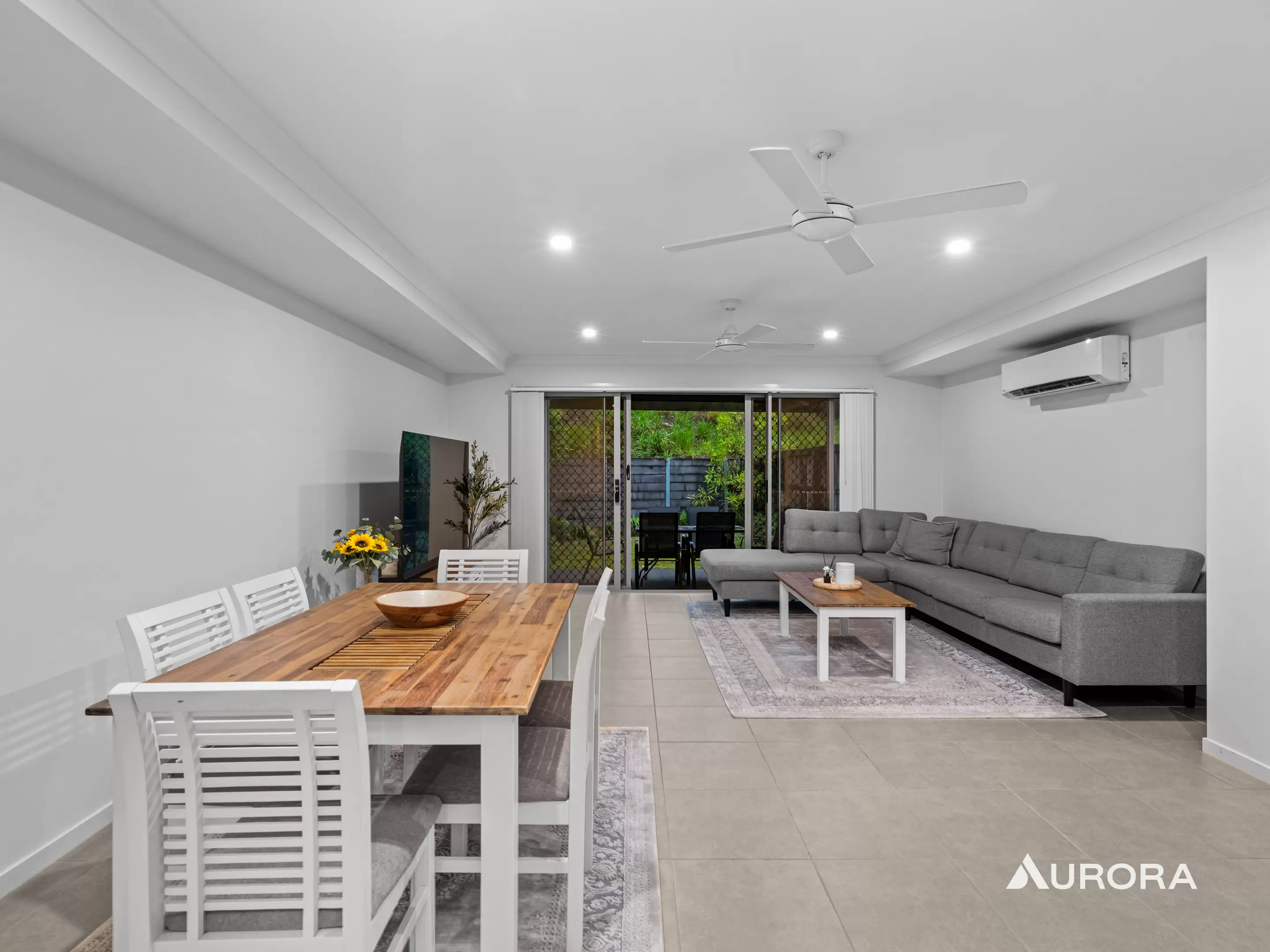 31/9 Springfield College Drive, Springfield Sold by Aurora Property - image 2