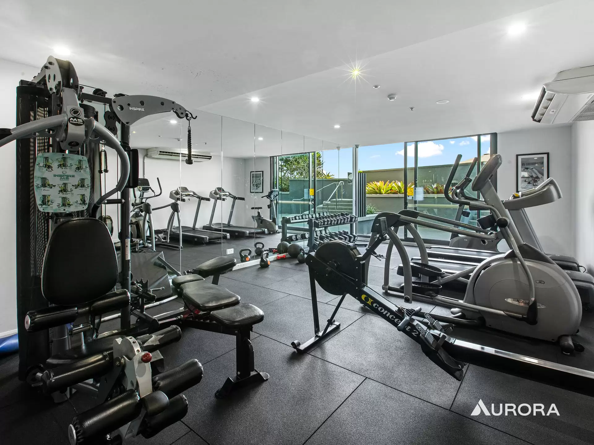 21006/300 Old Cleveland Road, Coorparoo Sold by Aurora Property - image 1