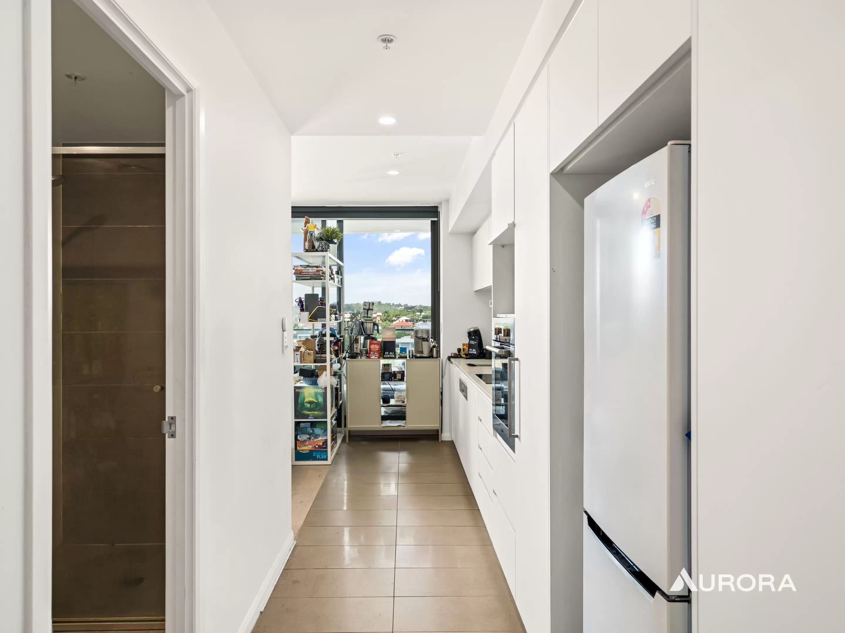 21006/300 Old Cleveland Road, Coorparoo Sold by Aurora Property - image 3
